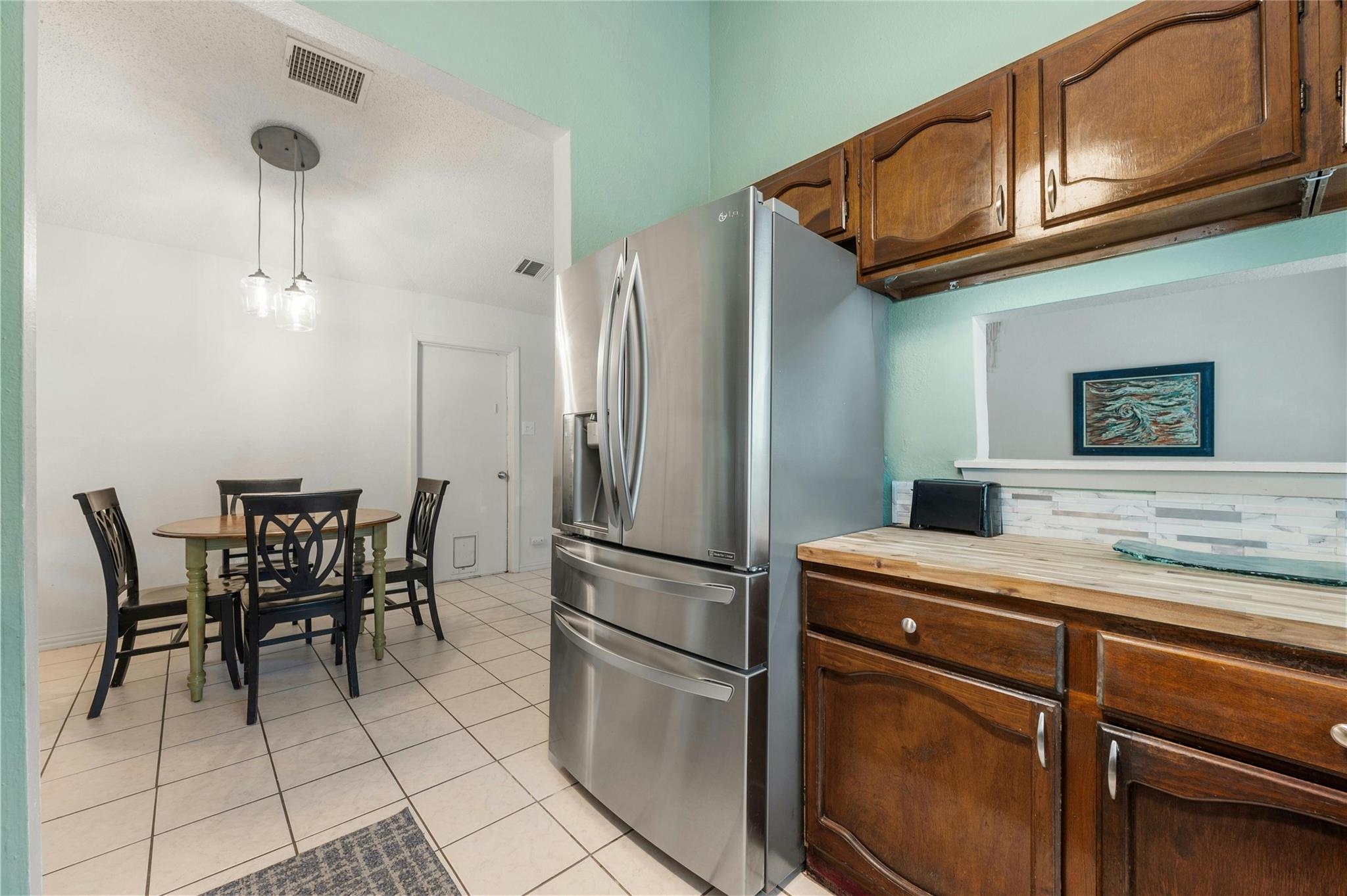 2523 E Stassney Ln Property Photo 10