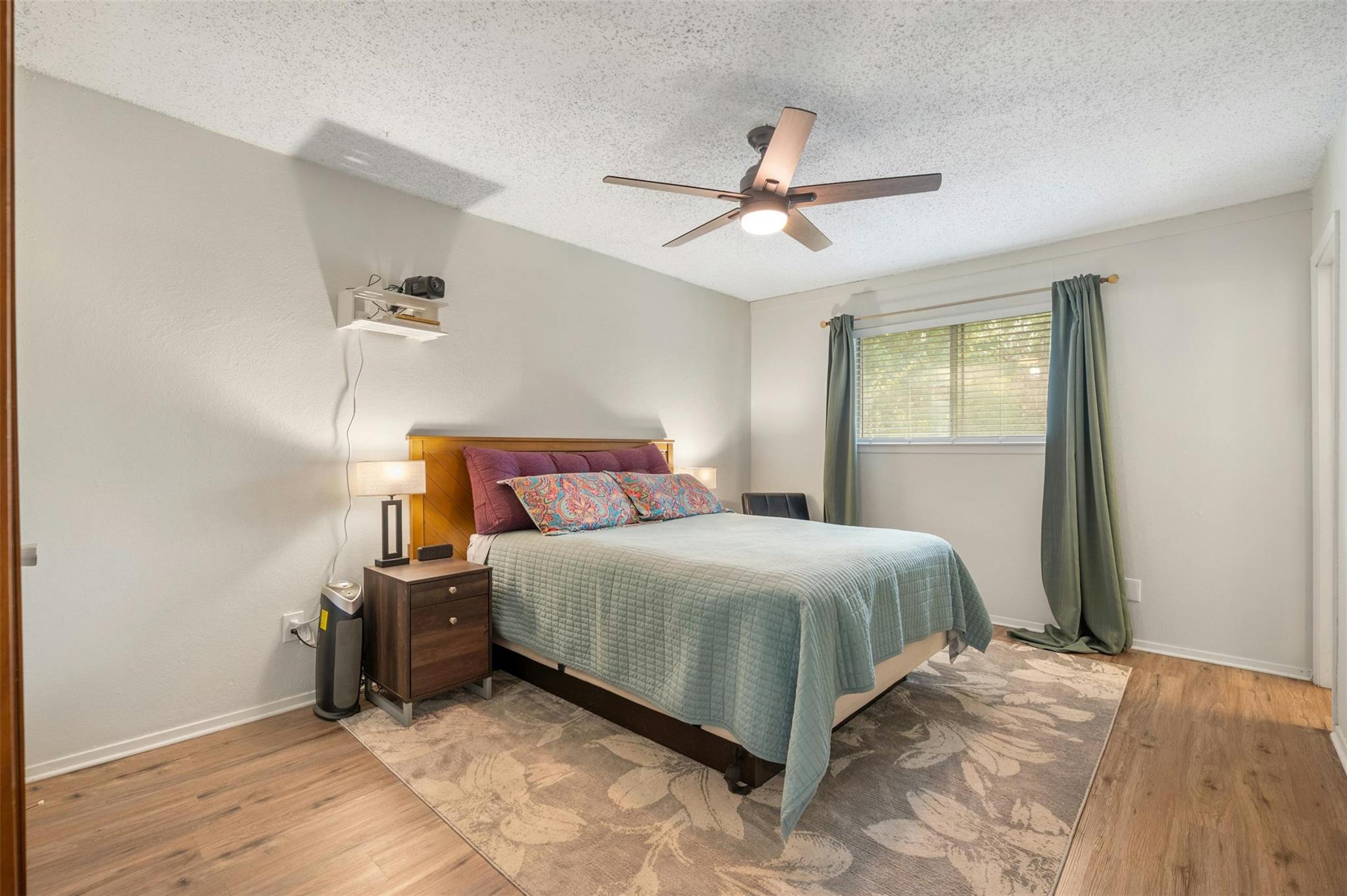 2523 E Stassney Ln Property Photo 11