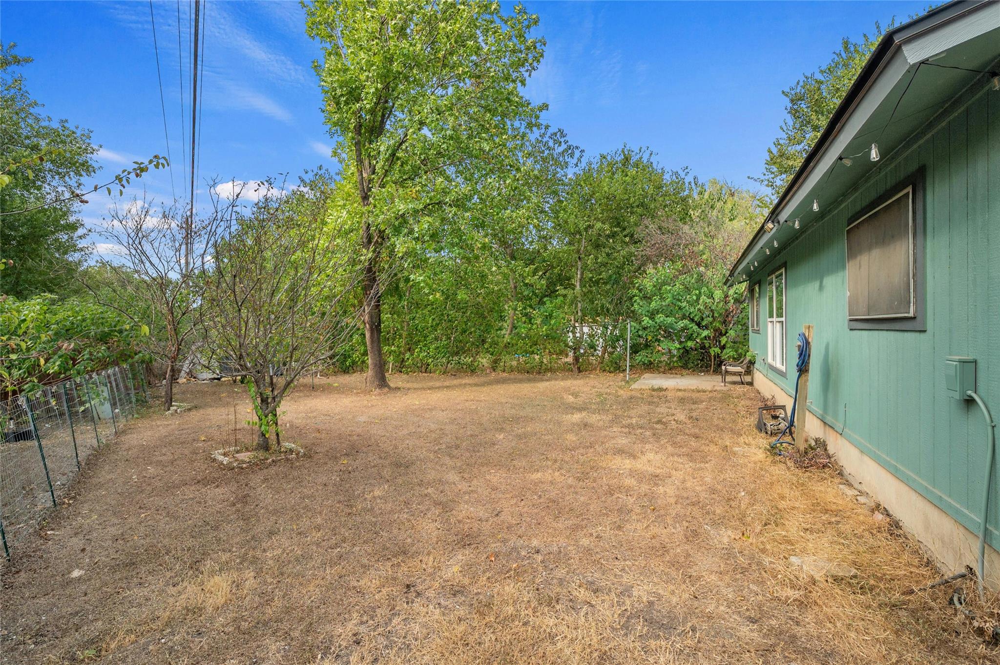 2523 E Stassney Ln Property Photo 26