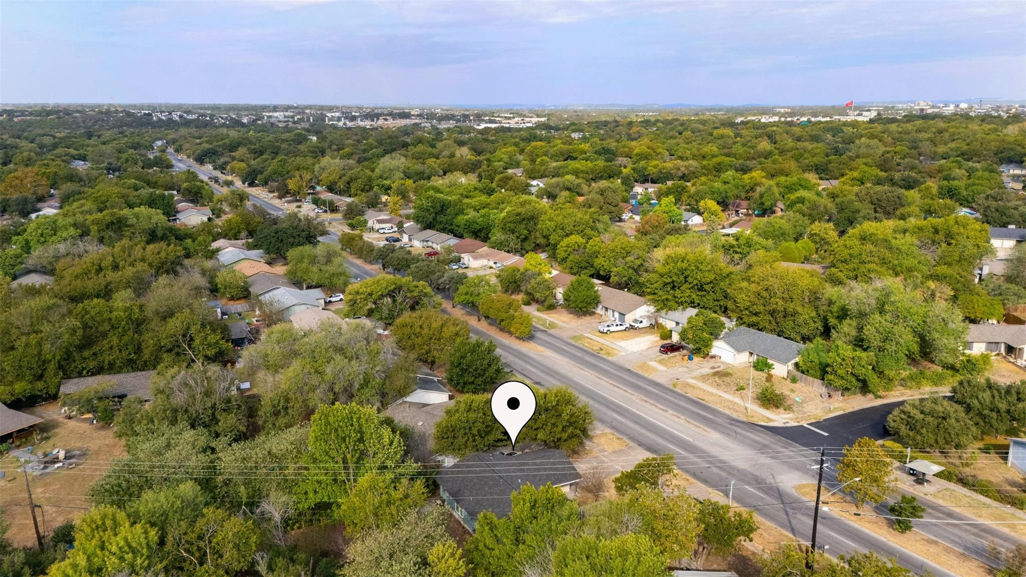2523 E Stassney Ln Property Photo 29