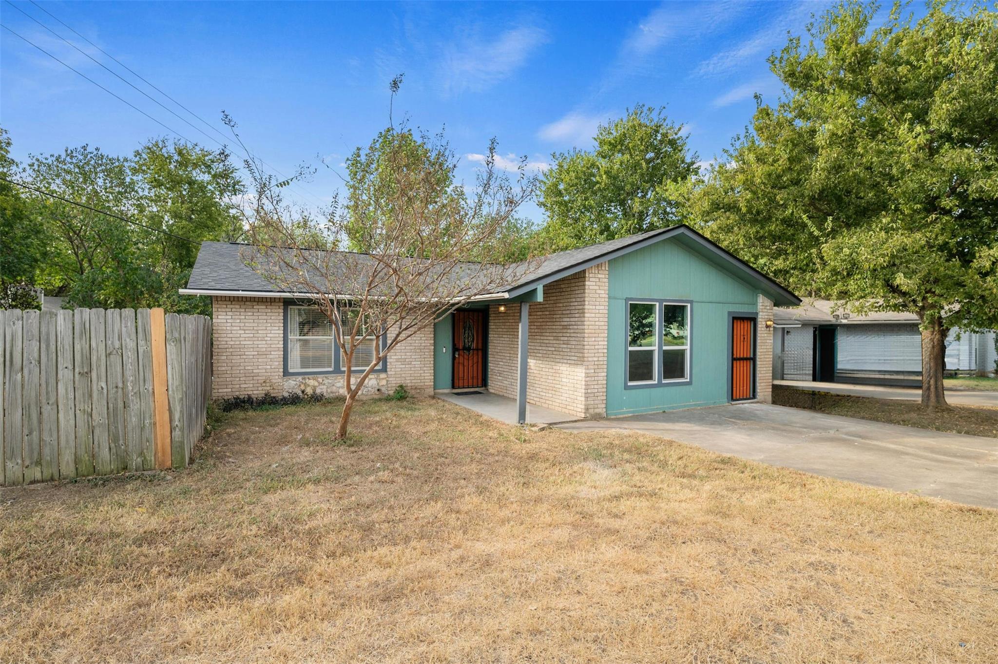 2523 E Stassney Ln Property Photo 34