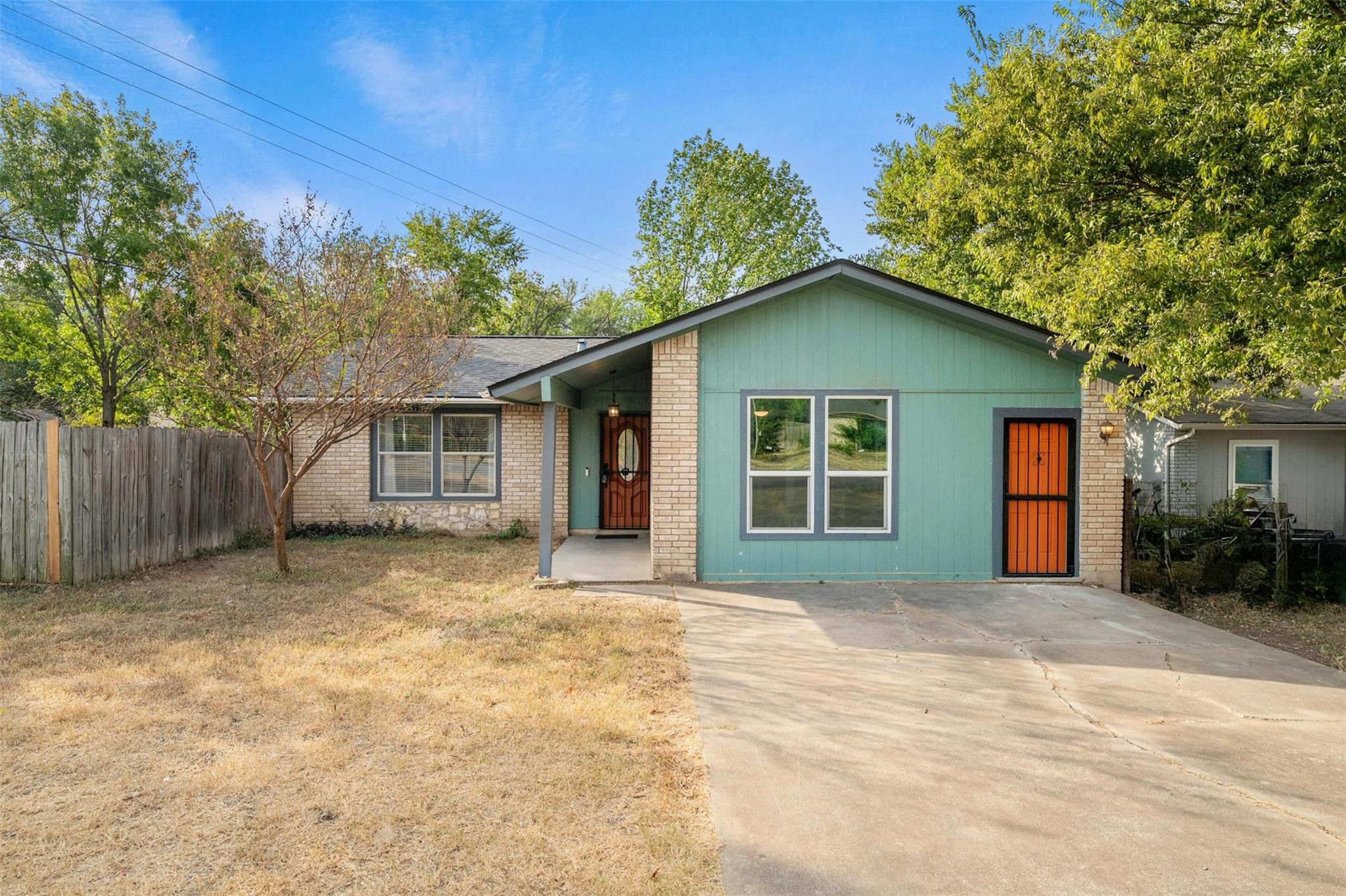 2523 E Stassney Ln Property Photo 36