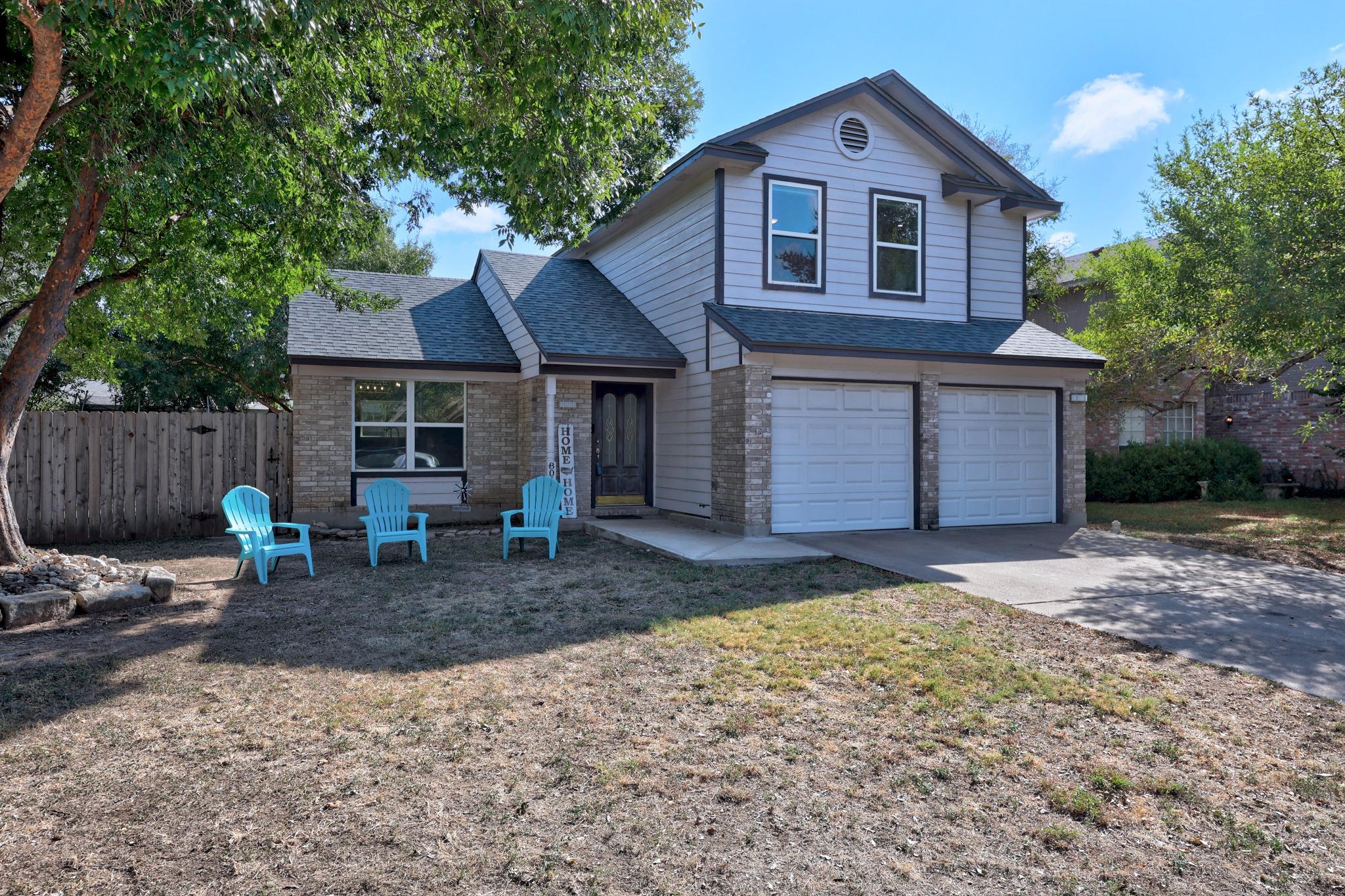 806 Brook Bnd Property Photo 2