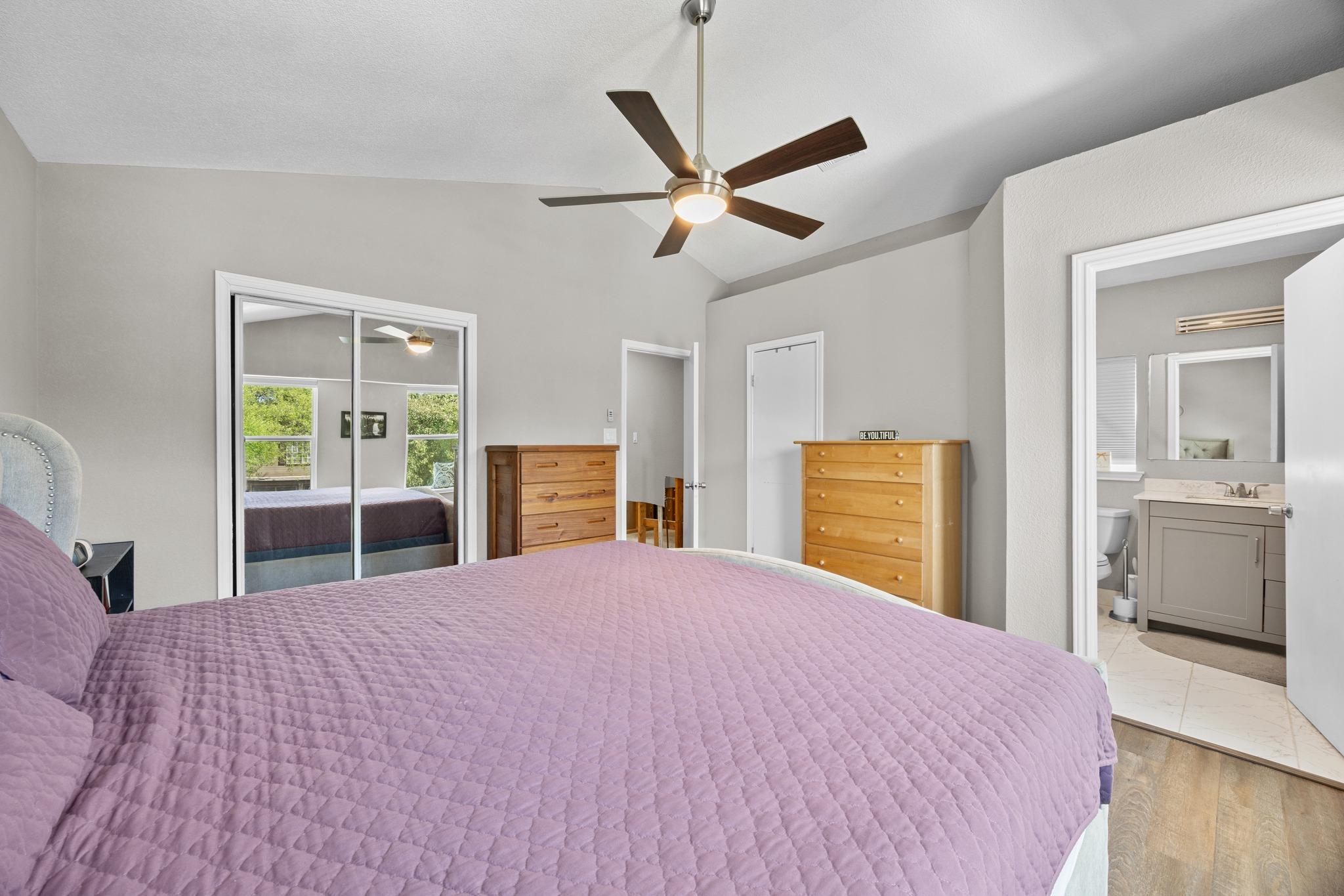 806 Brook Bnd Property Photo 21