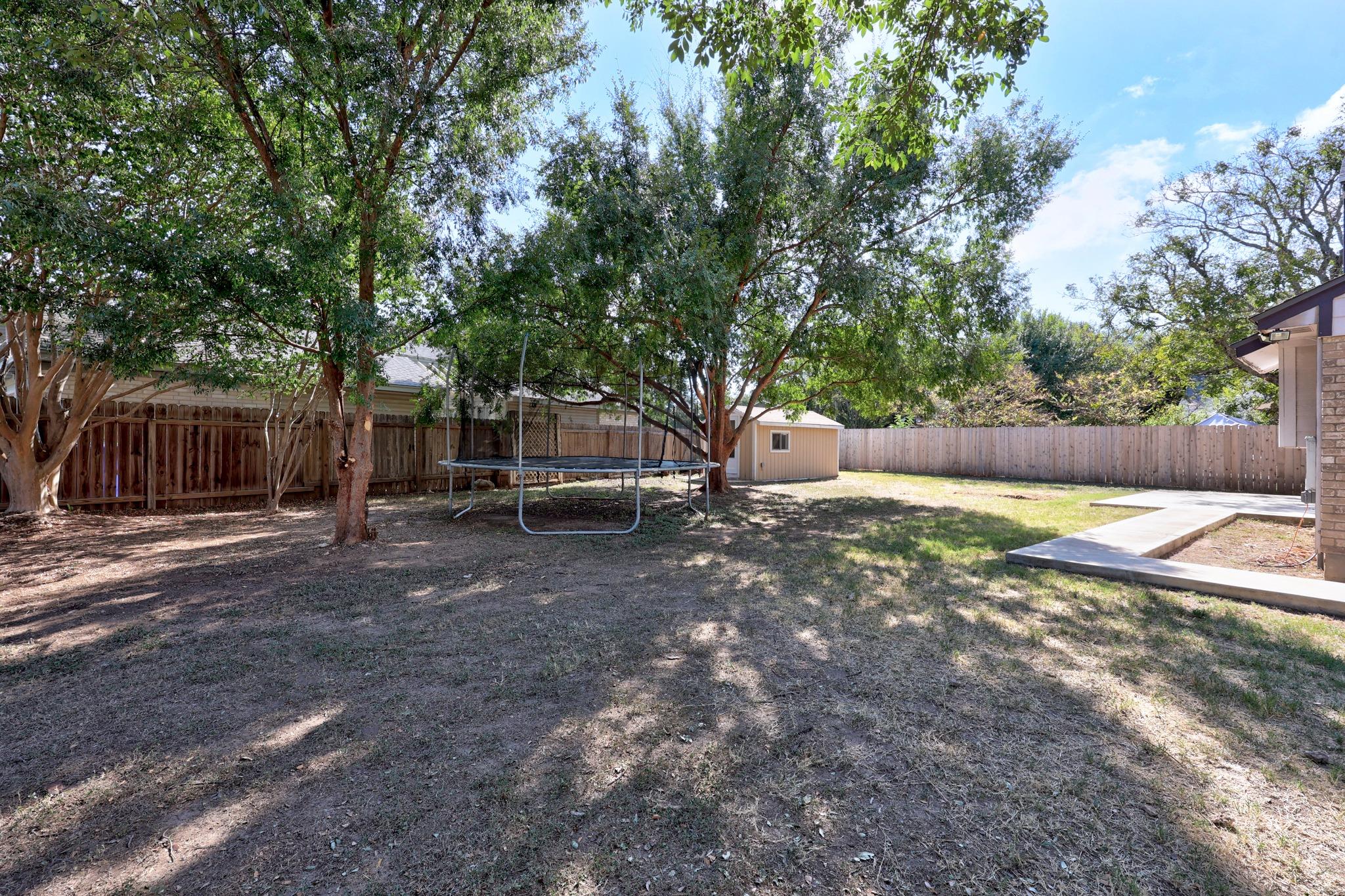 806 Brook Bnd Property Photo 26