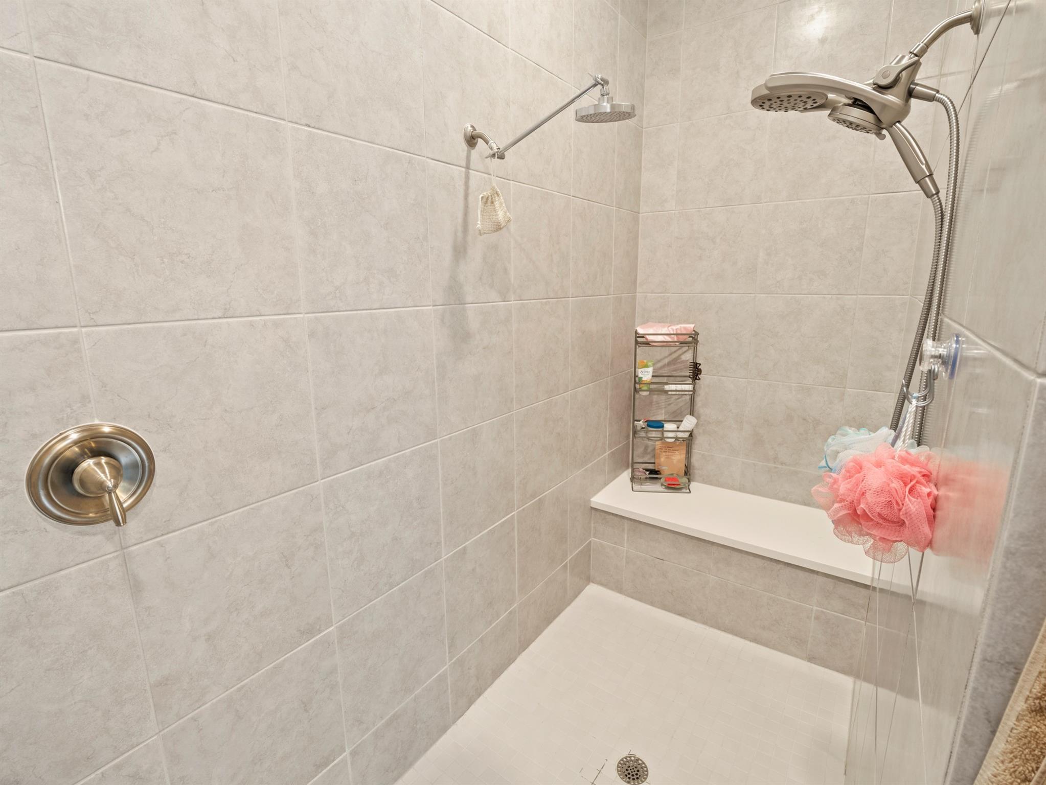 5304 Via Besso Dr Property Photo 17