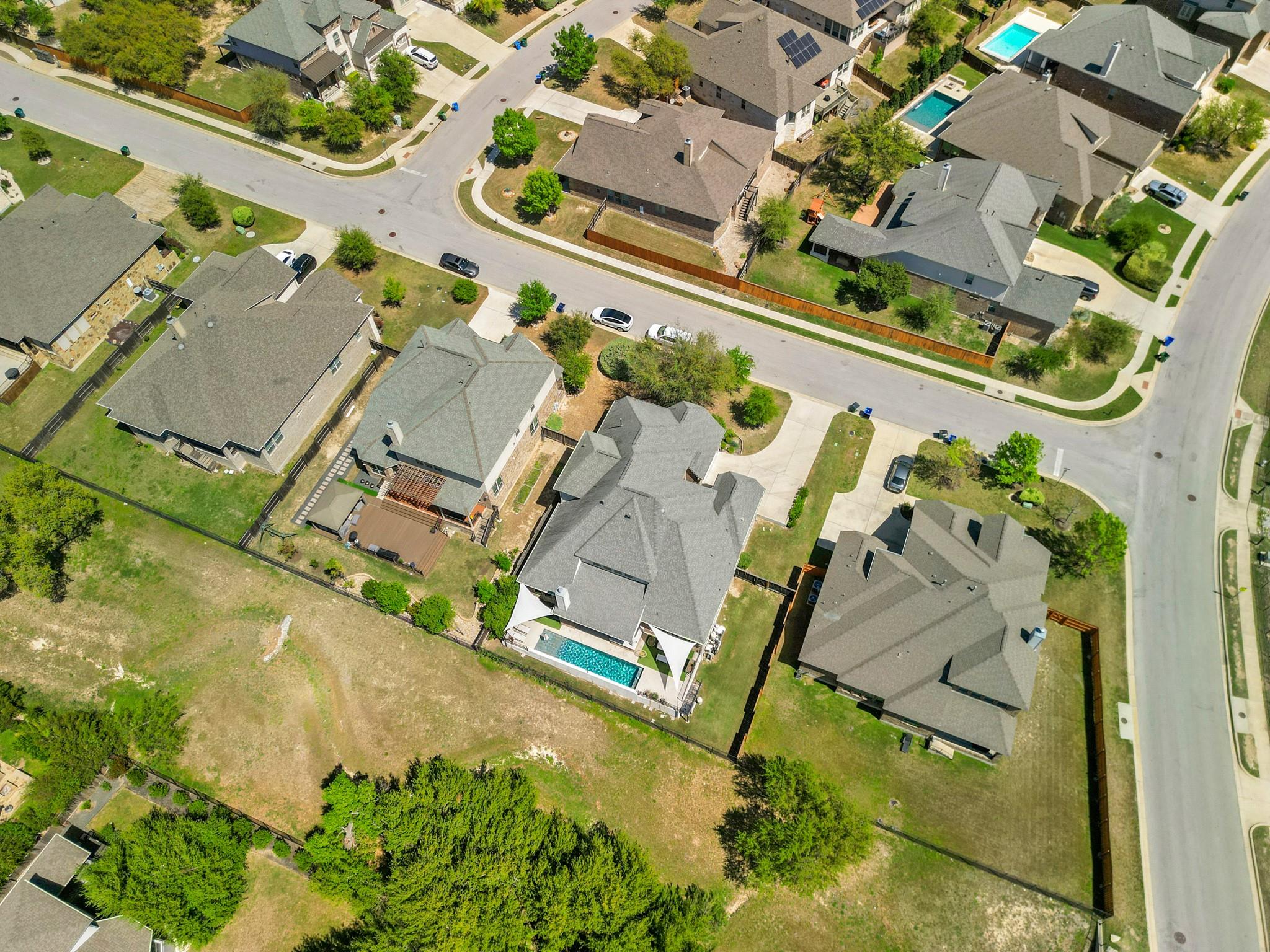 5304 Via Besso Dr Property Photo 38