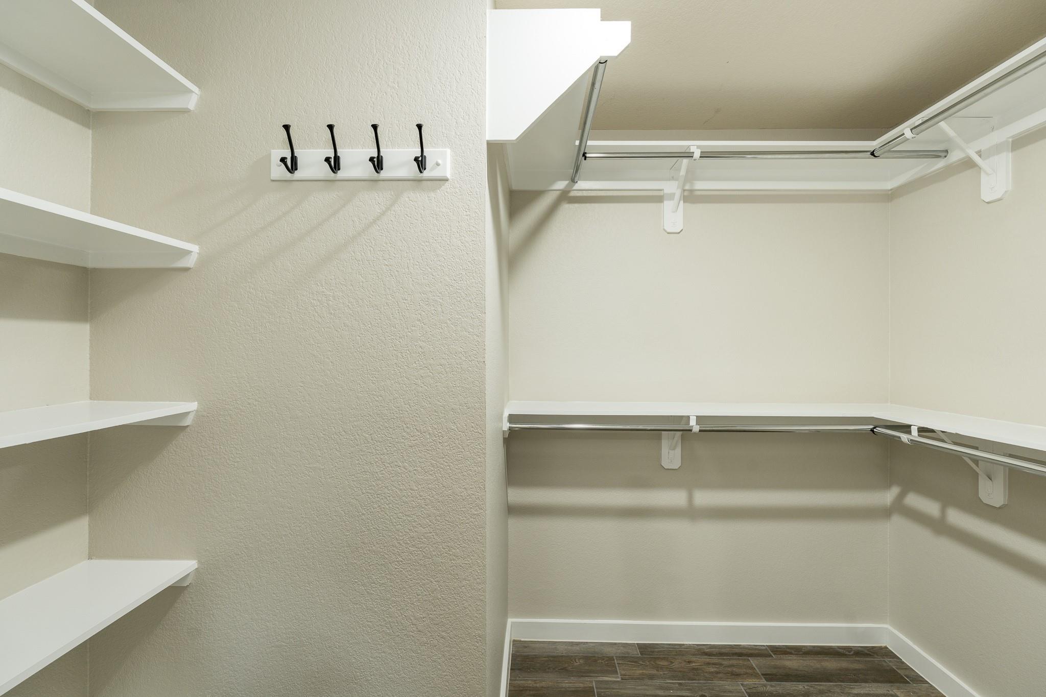 105 Sylvan St Property Photo 11