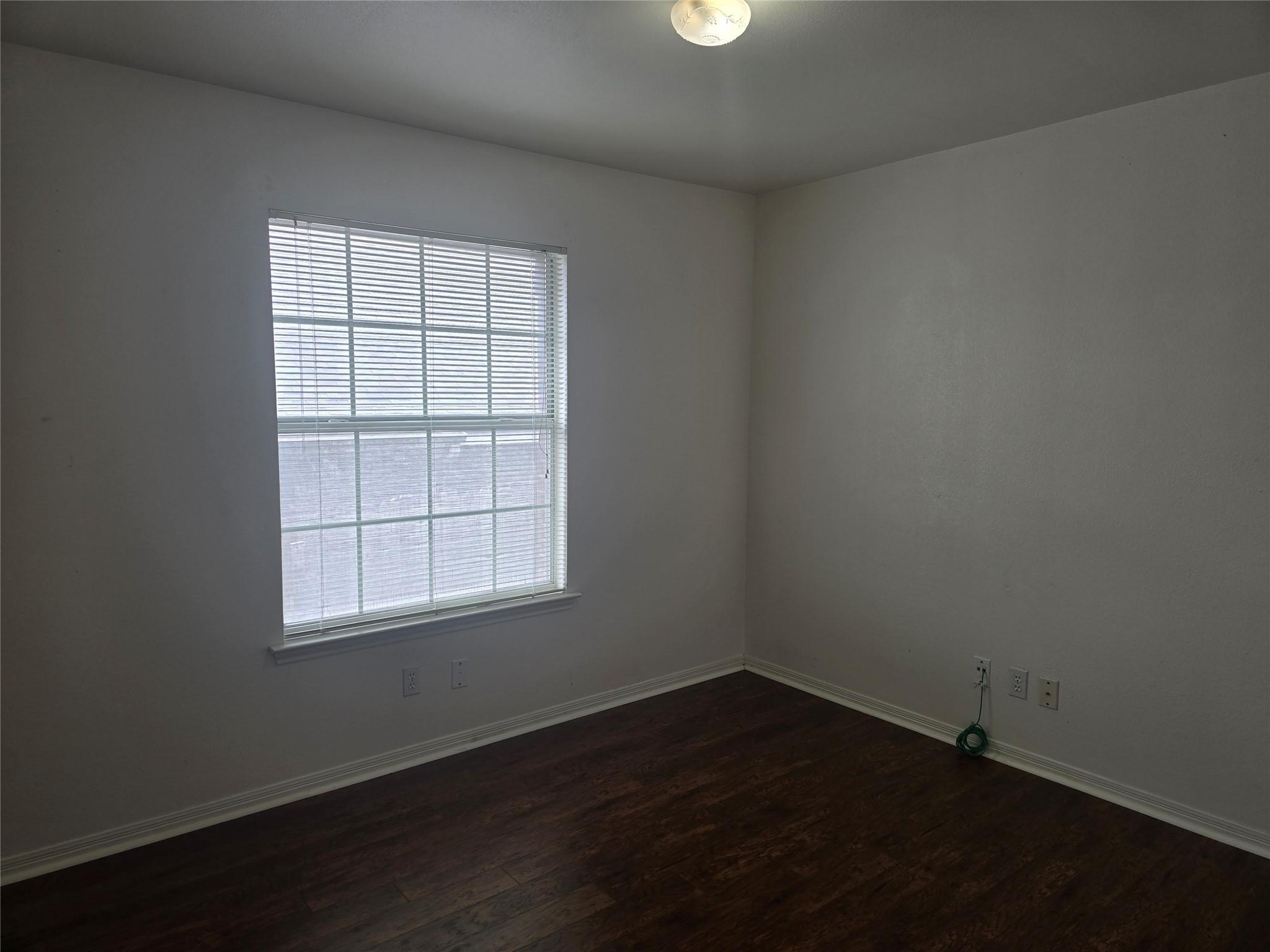 1915 Alex Ave #b Property Photo 10