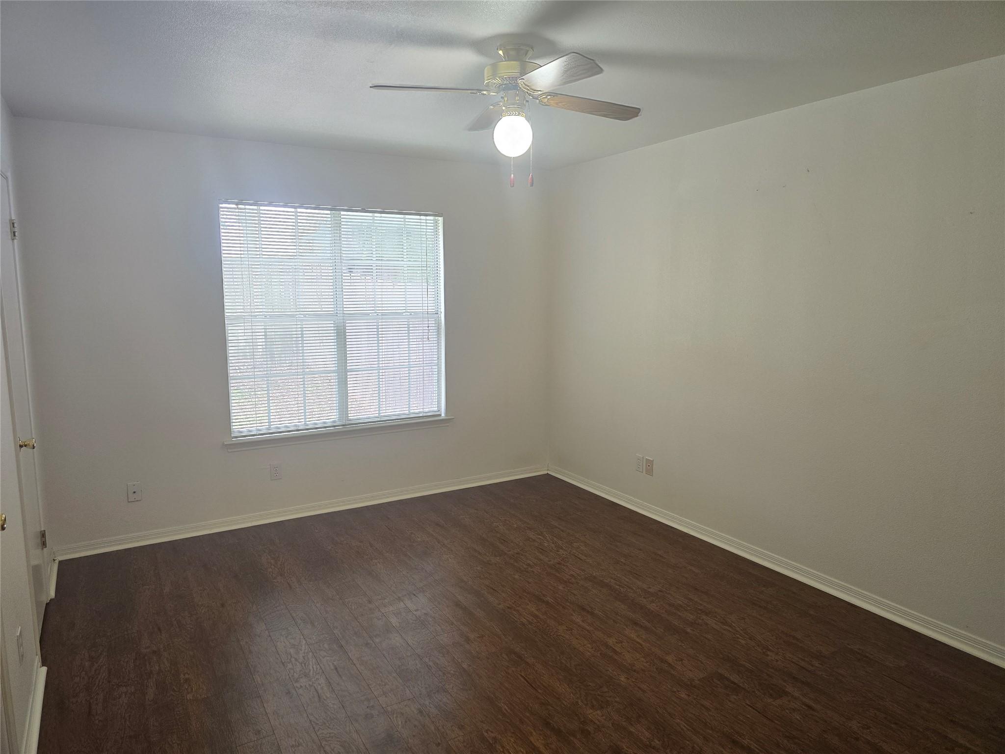 1915 Alex Ave #b Property Photo 12
