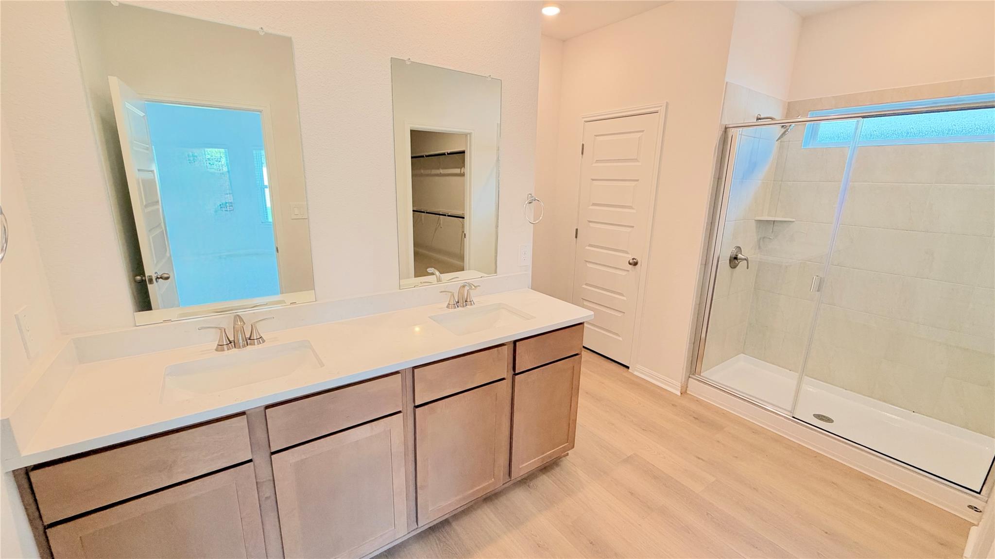 526 Lavender Crest Cv Property Photo 4