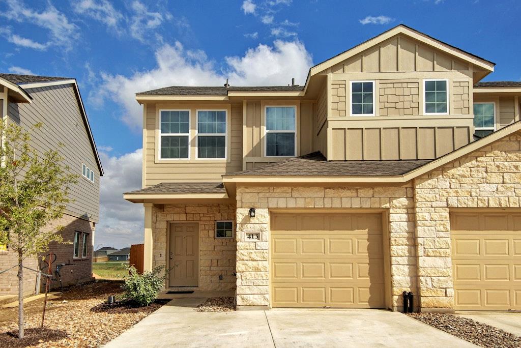 413 White Steppe Way Property Photo 2