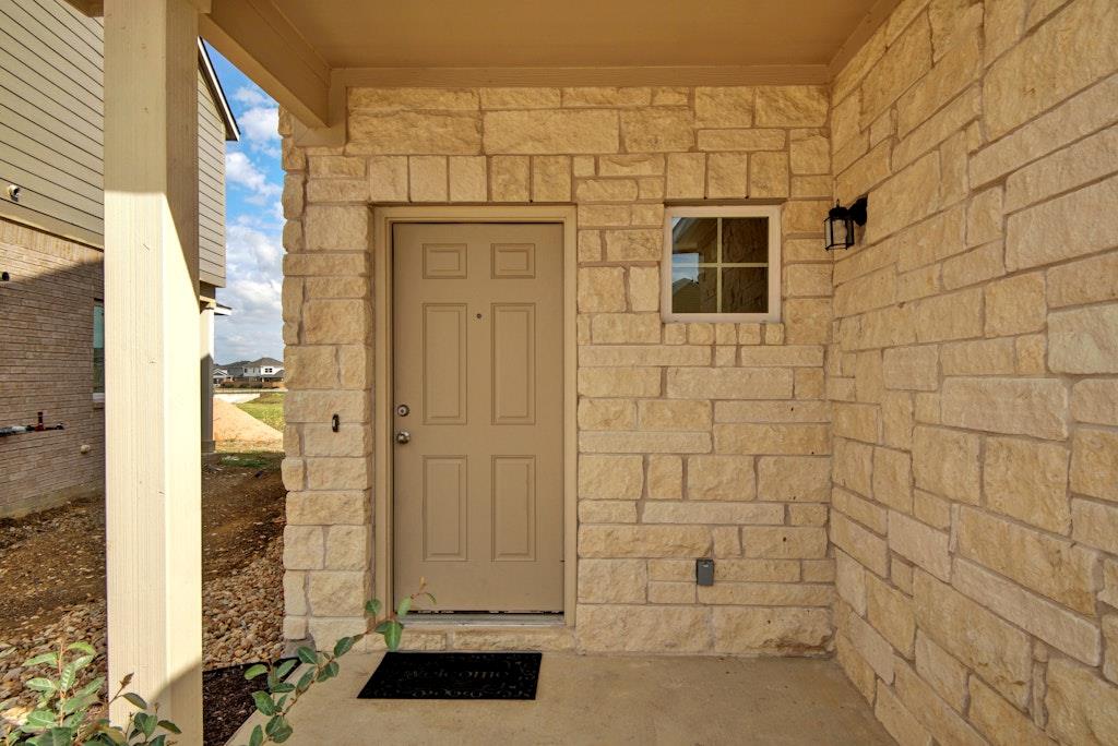 413 White Steppe Way Property Photo 3