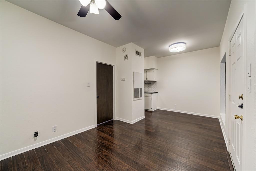 3316 Guadalupe St #219 Property Photo 12