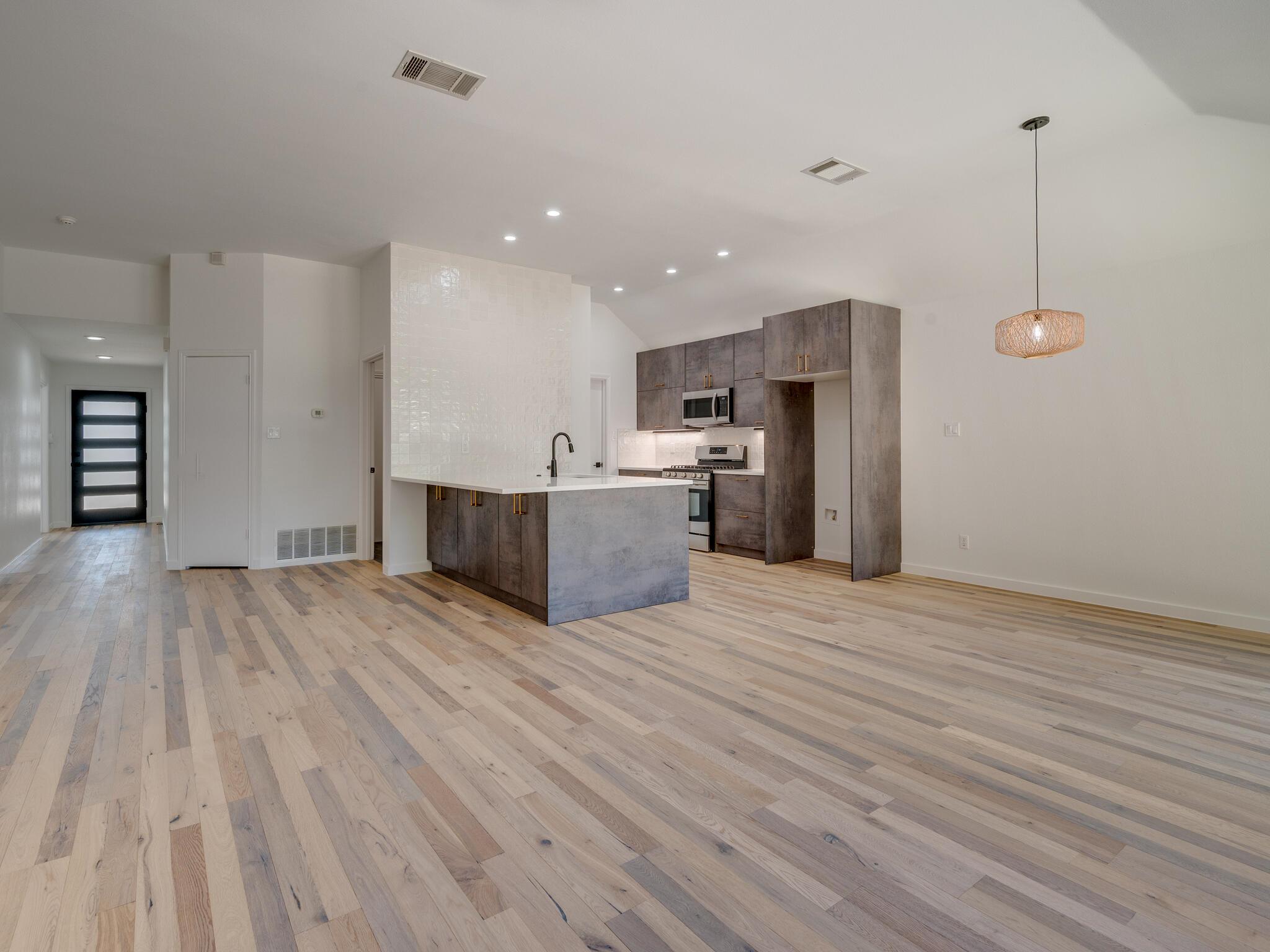13022 Staton Dr Property Photo 3