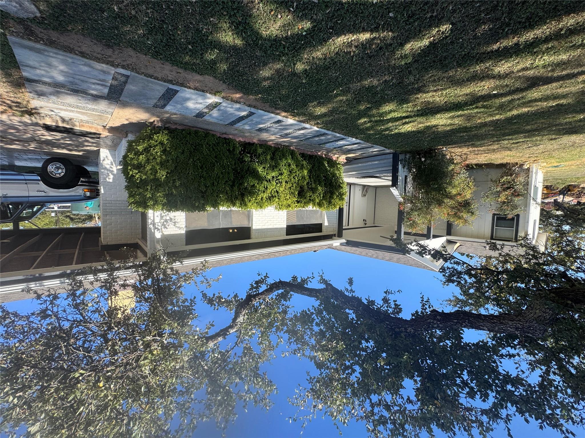 5300 W Highway 290 None Property Photo 1