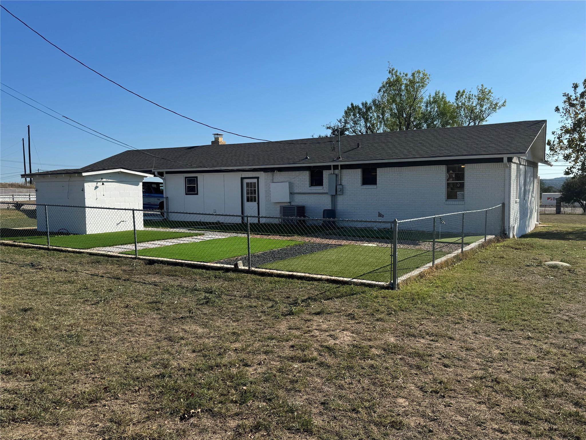 5300 W Highway 290 None Property Photo 20