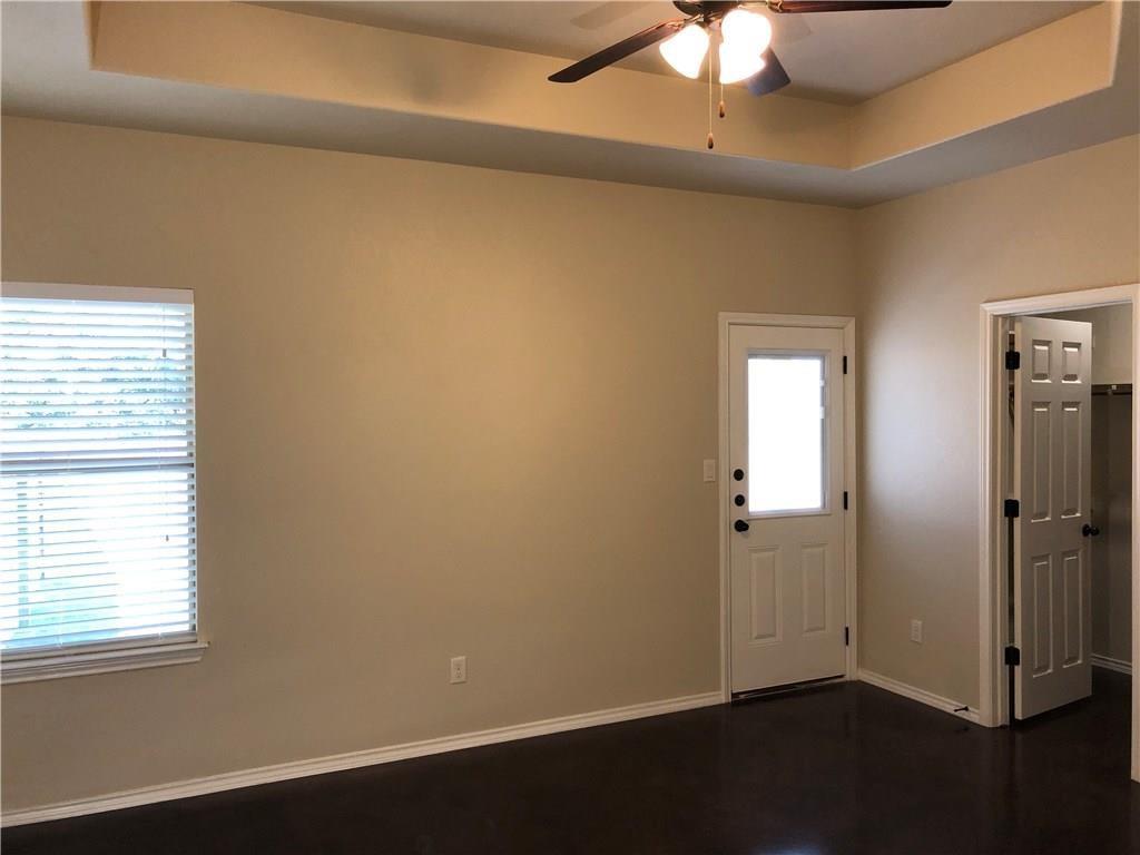 398 Jack Rabbit Ln #b Property Photo 5