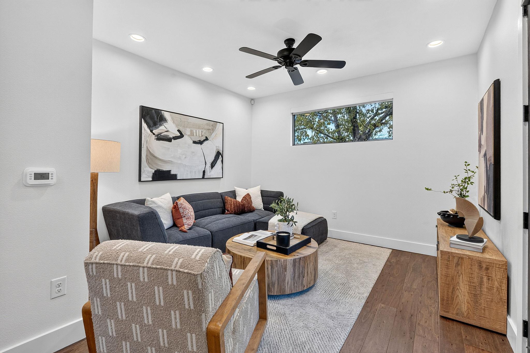 1311 Justin Ln #a Property Photo 5