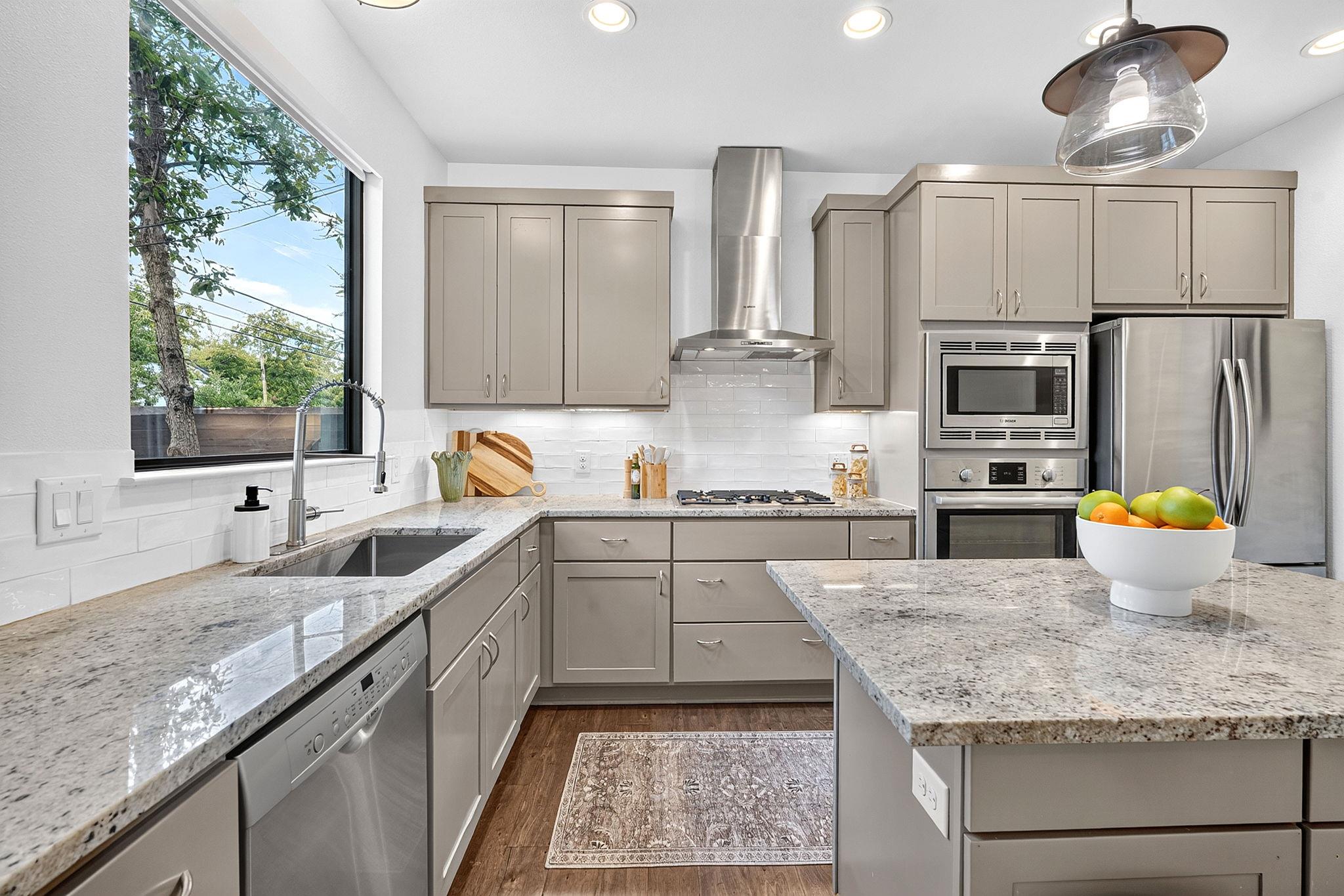 1311 Justin Ln #a Property Photo 10