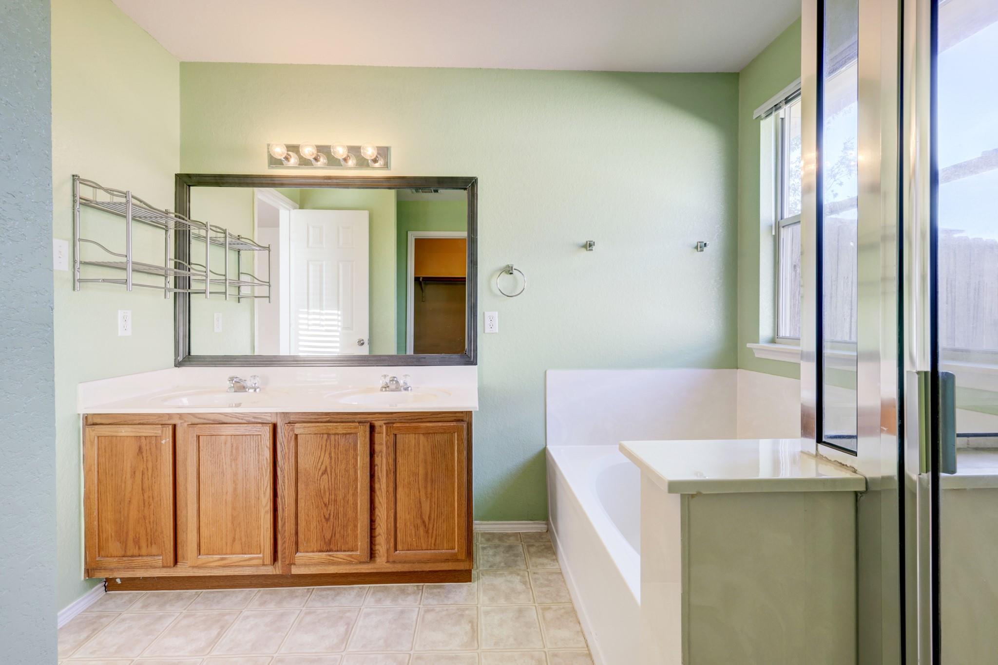 13016 Date Palm Trl Property Photo 10