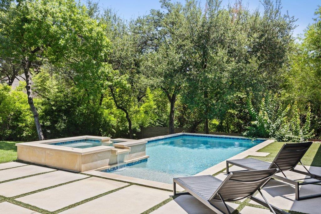 4504 Small Dr Property Photo 27