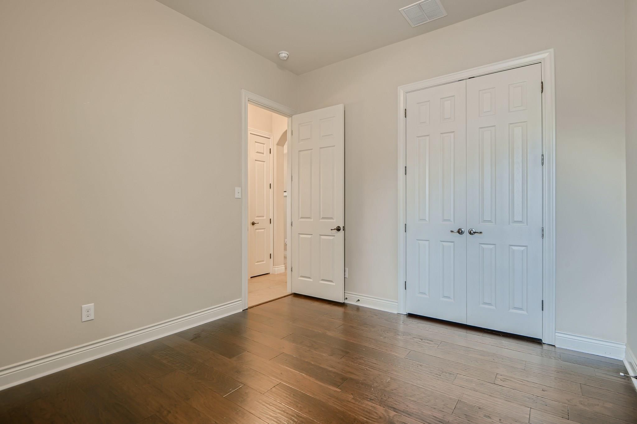 400 Entrada Way Property Photo 19