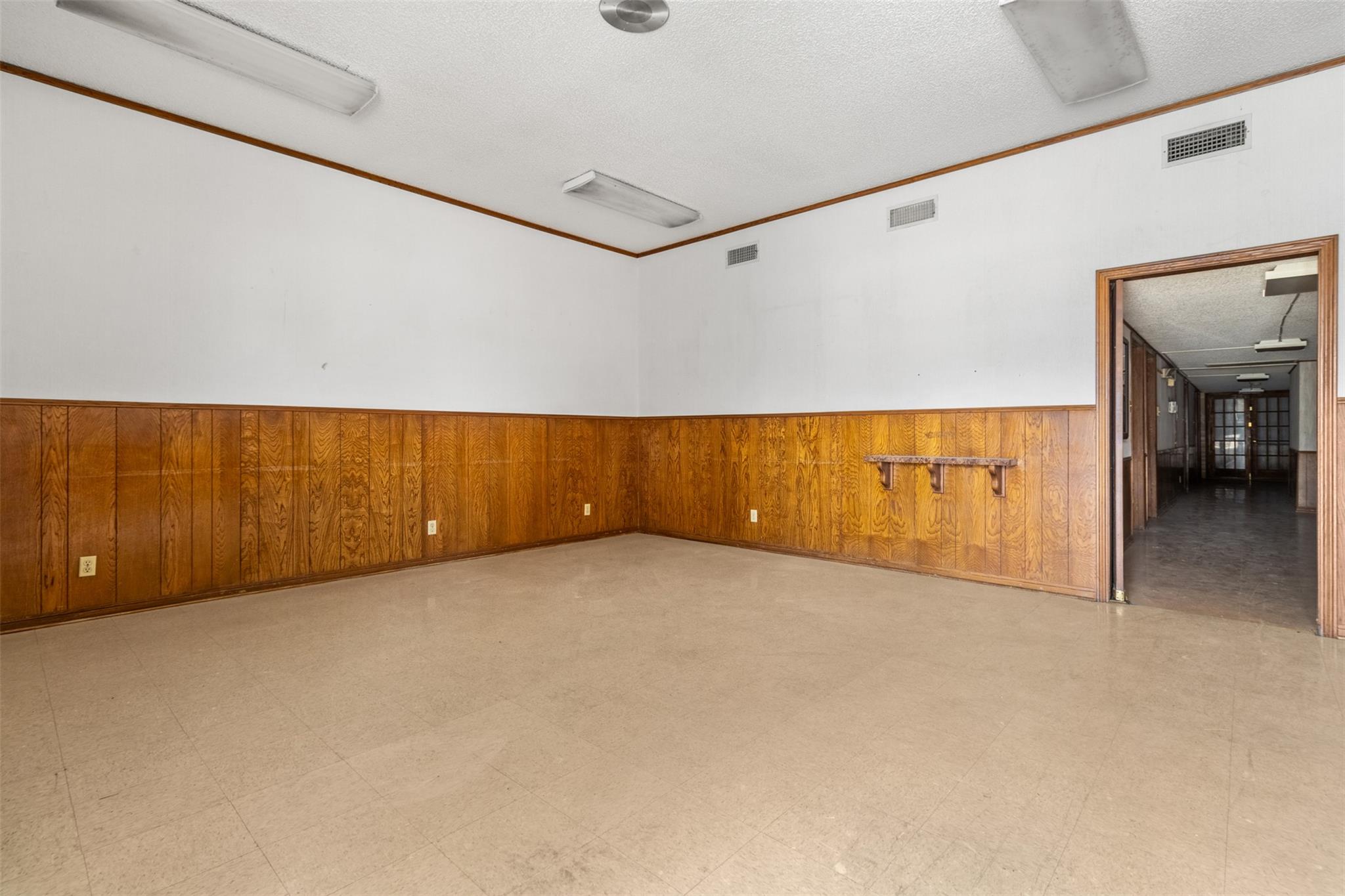 2900 Trimmier Rd Property Photo 6