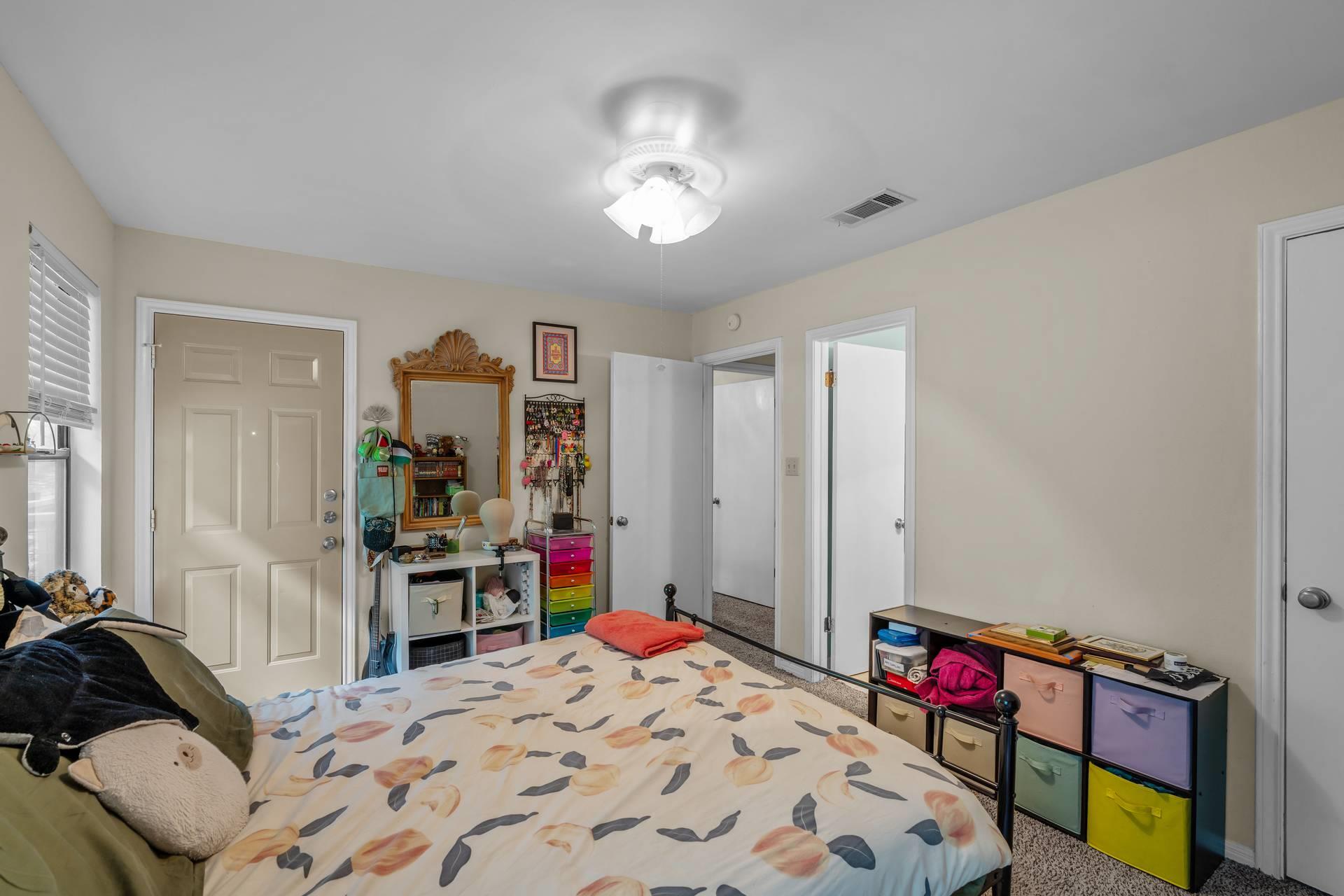 6489 Hart Ln Property Photo 12