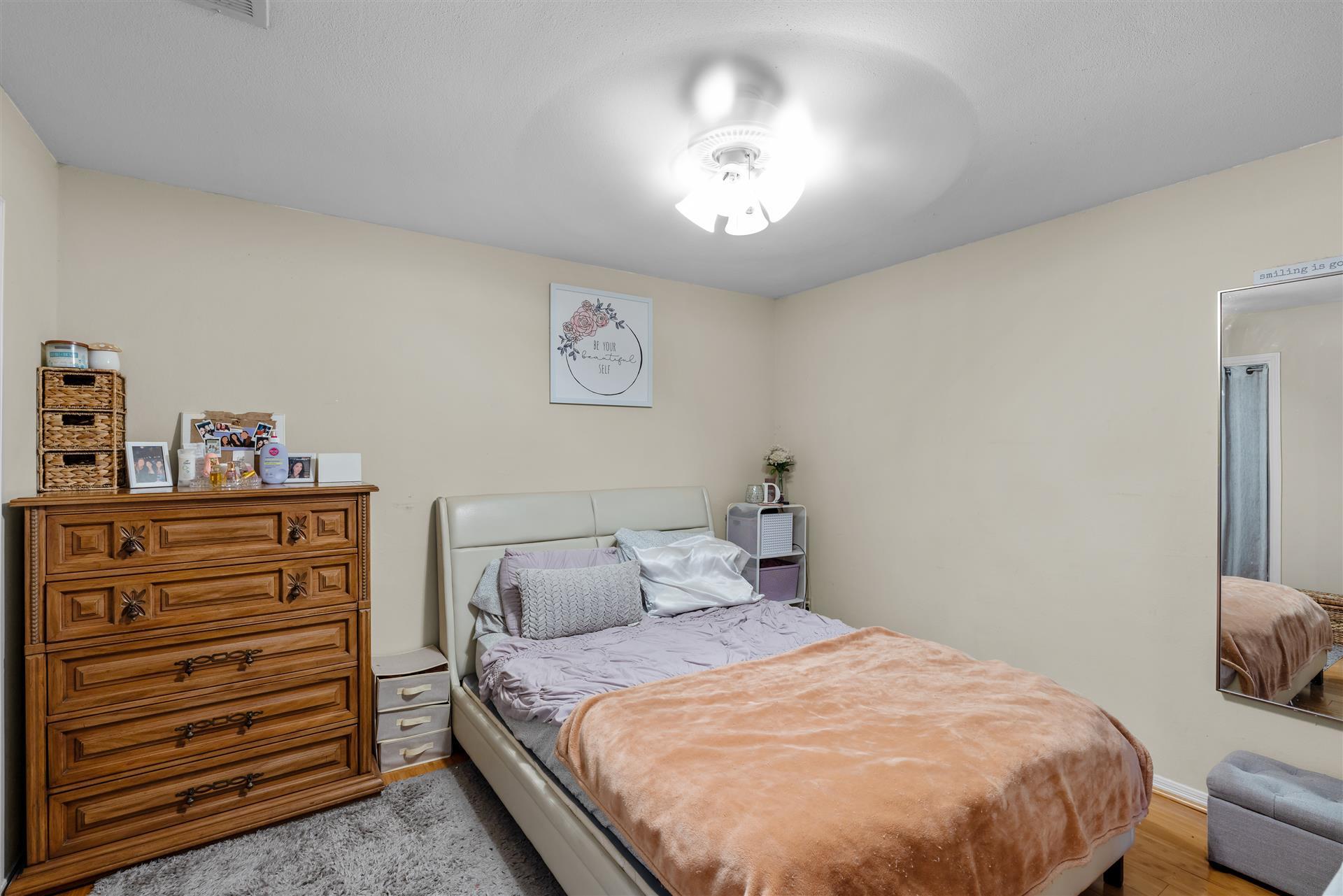 6489 Hart Ln Property Photo 13