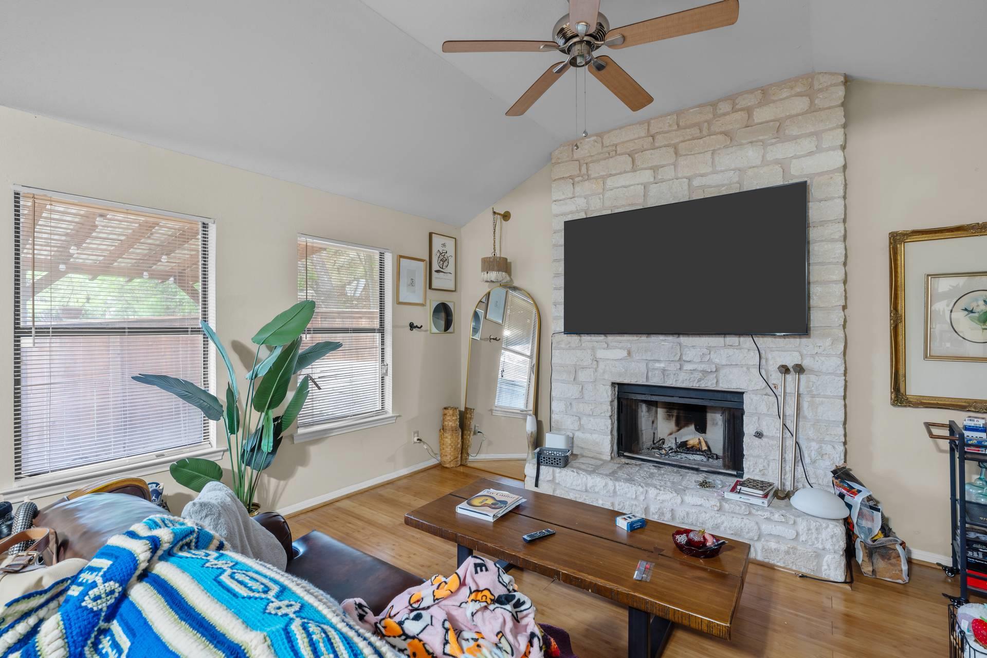 6489 Hart Ln Property Photo 18