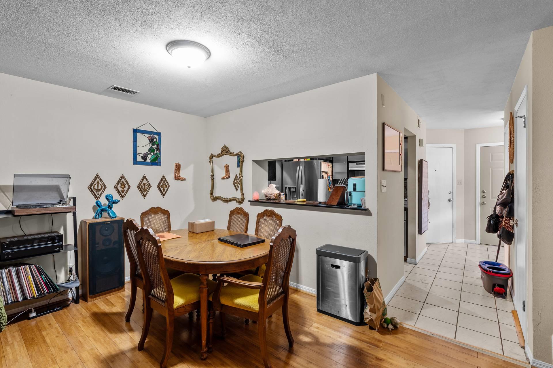 6489 Hart Ln Property Photo 20