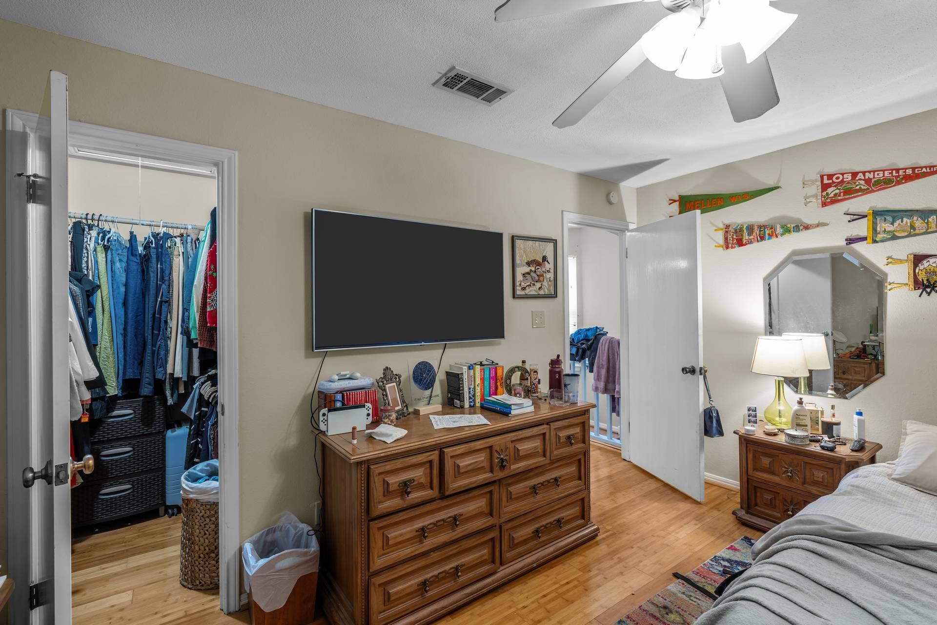 6489 Hart Ln Property Photo 23