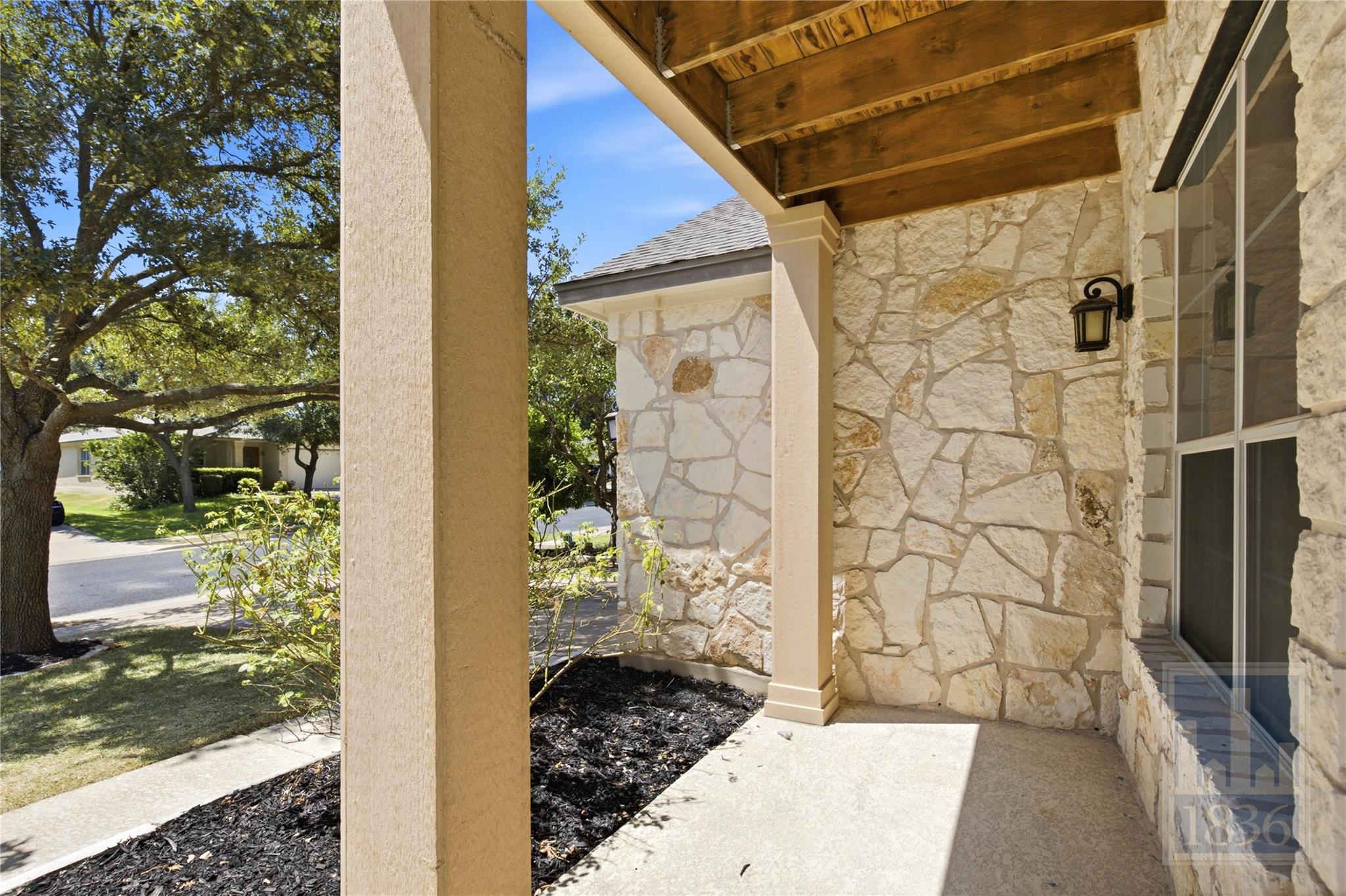 14308 Rountree Ranch Ln Property Photo 4