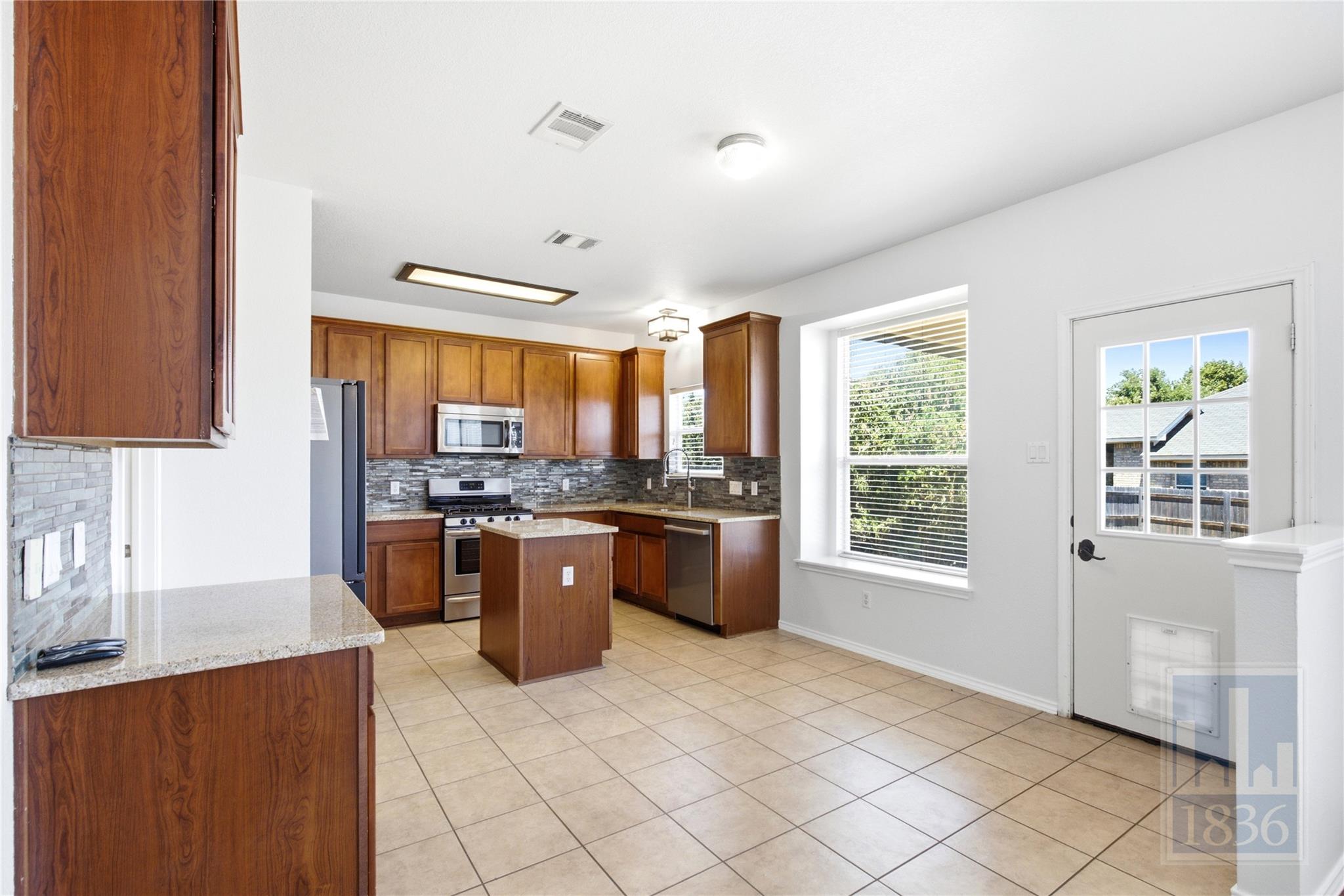 14308 Rountree Ranch Ln Property Photo 11