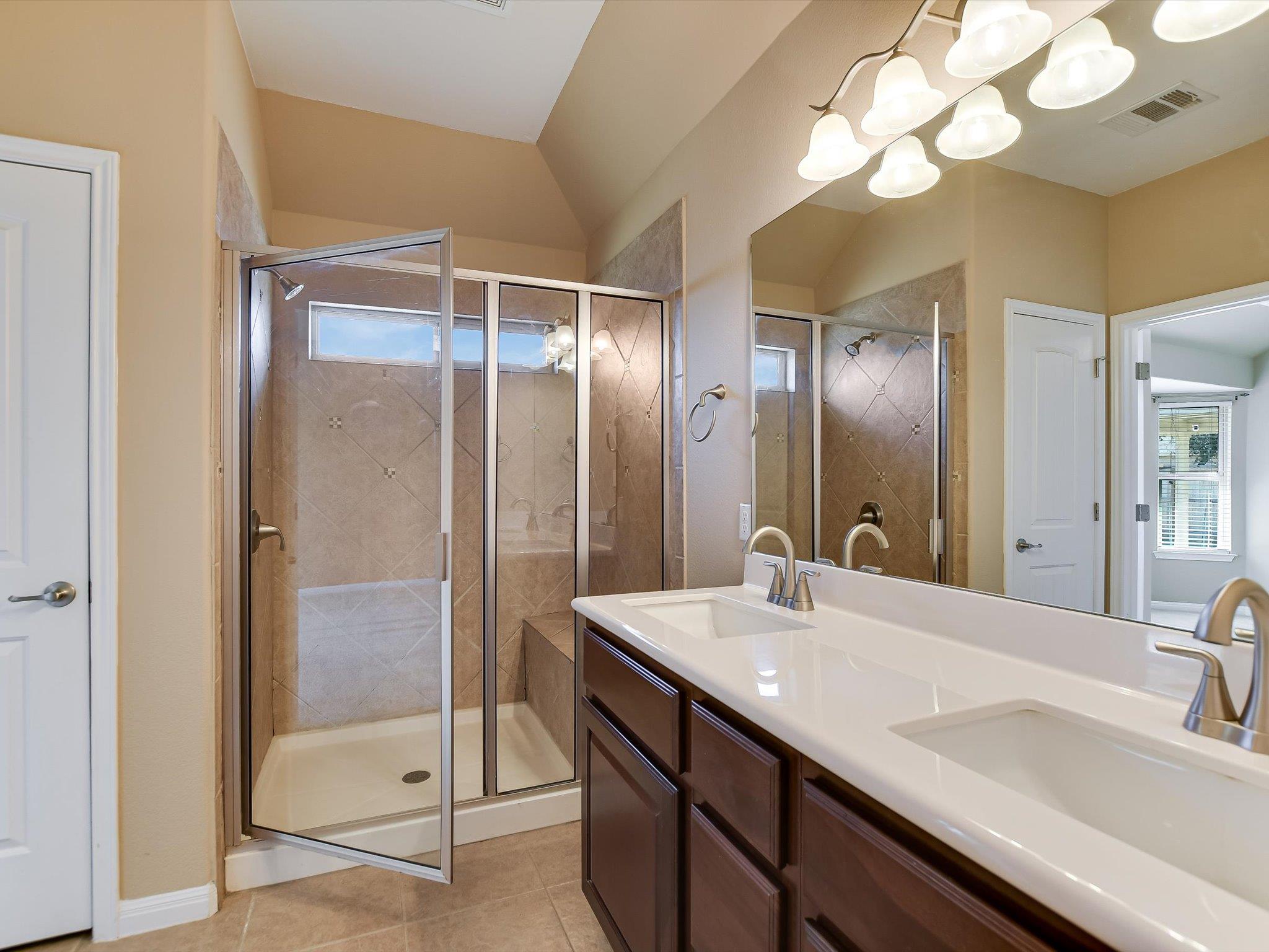 2829 Homecoming Property Photo 11