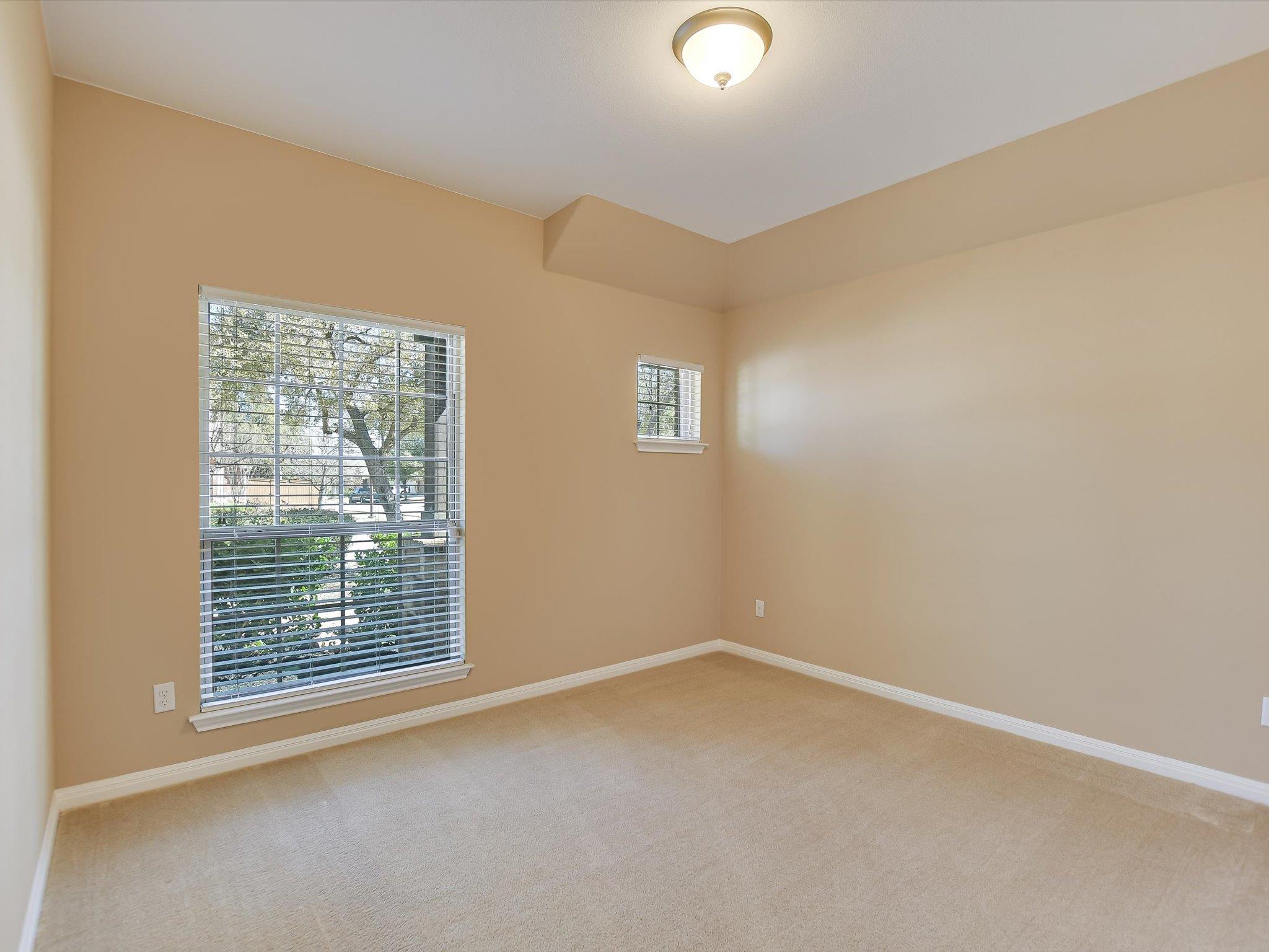 2829 Homecoming Property Photo 13