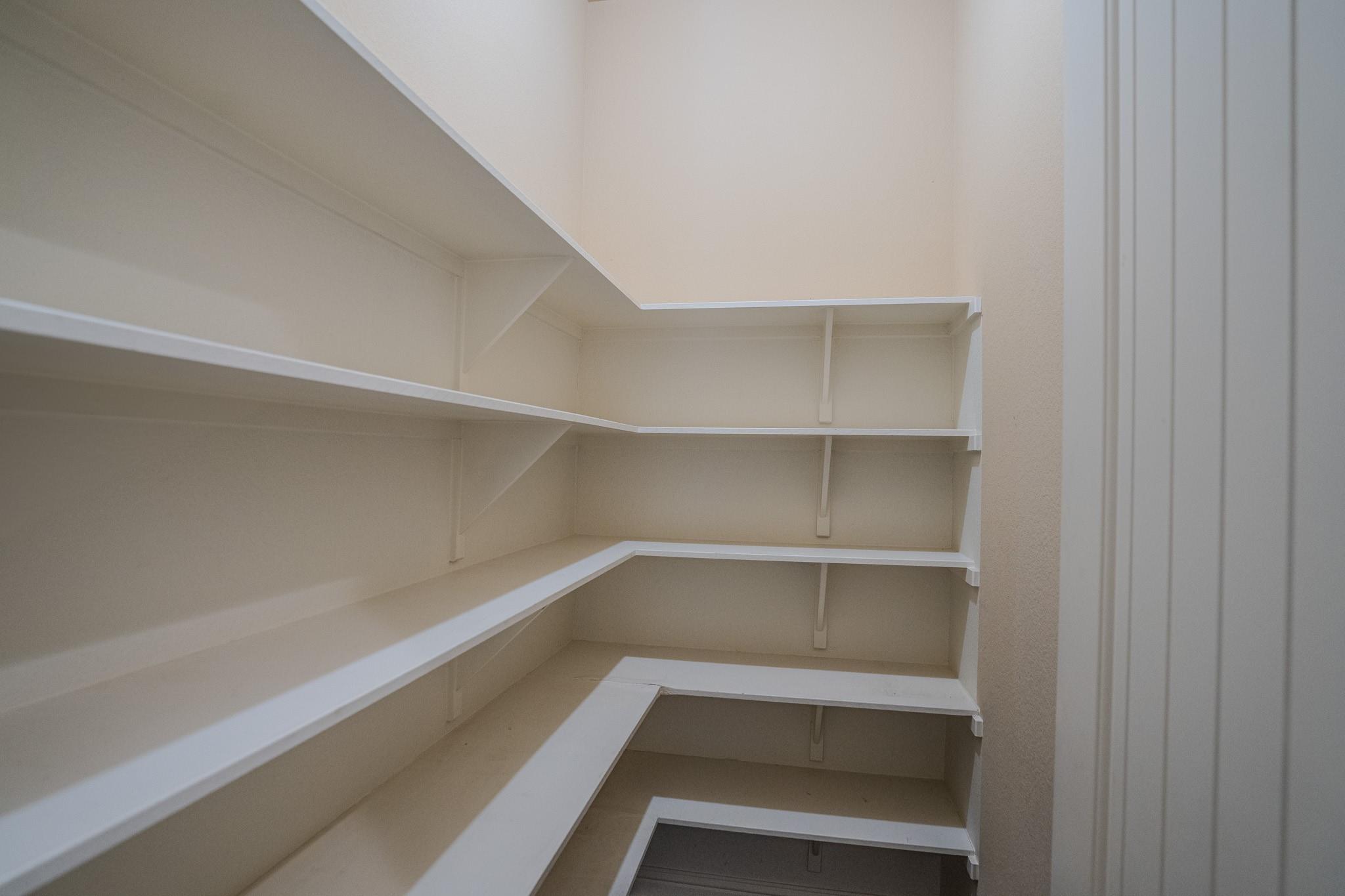 121 Feritti Dr Property Photo 24