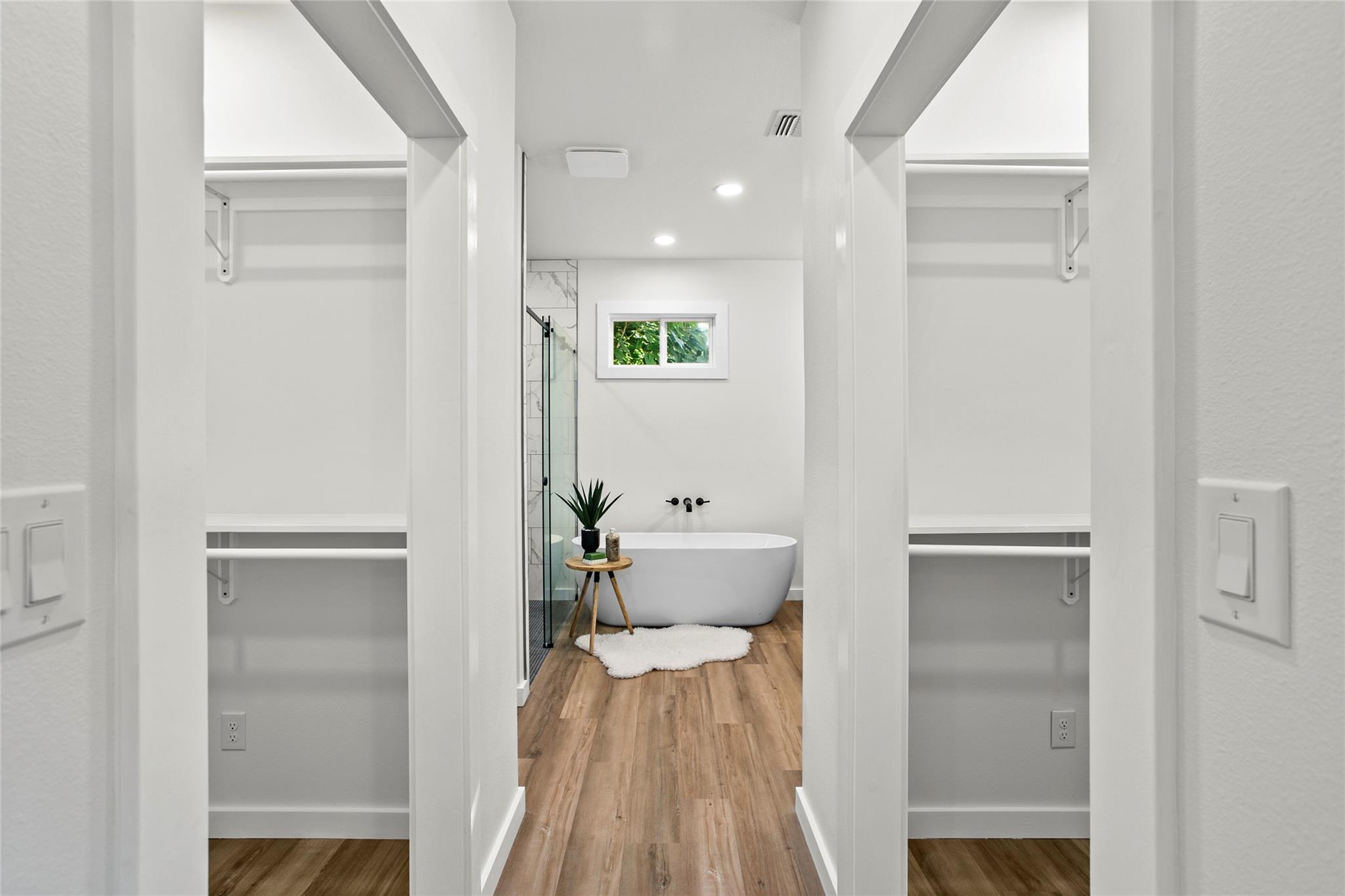 103 N Avenue C None Property Photo 17