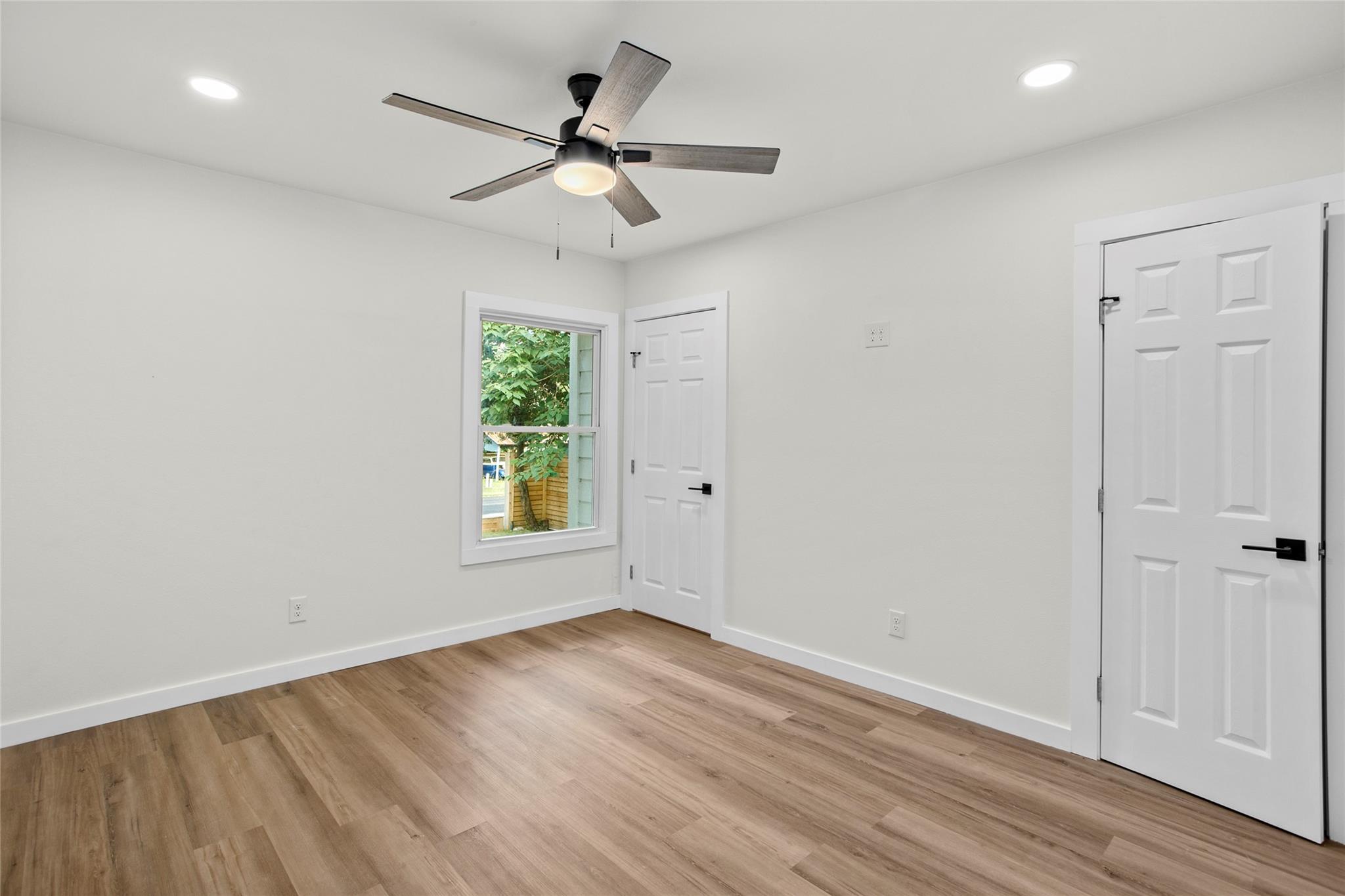 103 N Avenue C None Property Photo 23