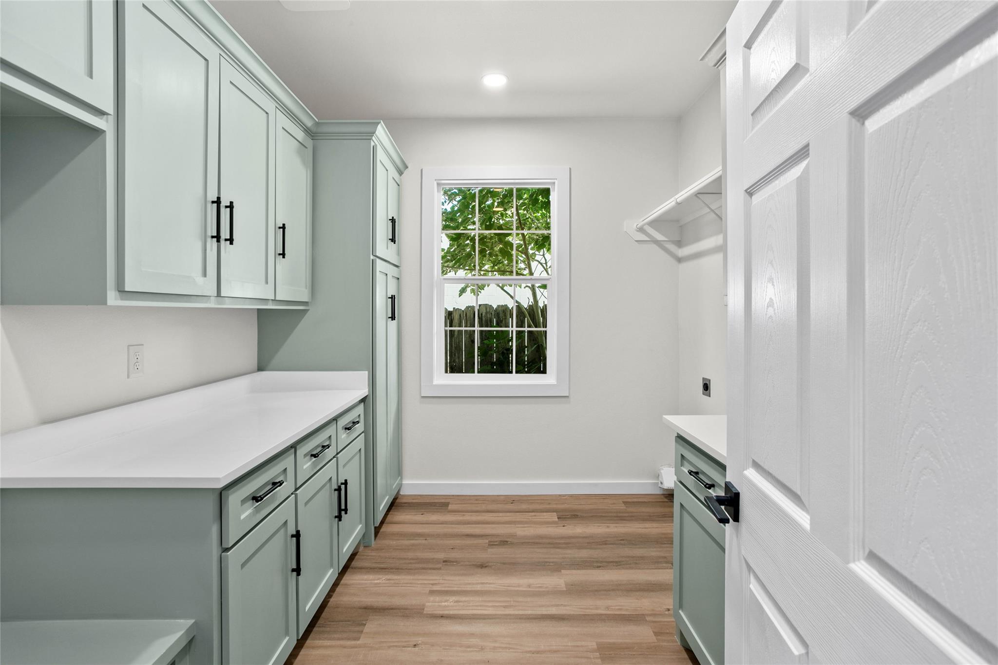 103 N Avenue C None Property Photo 30