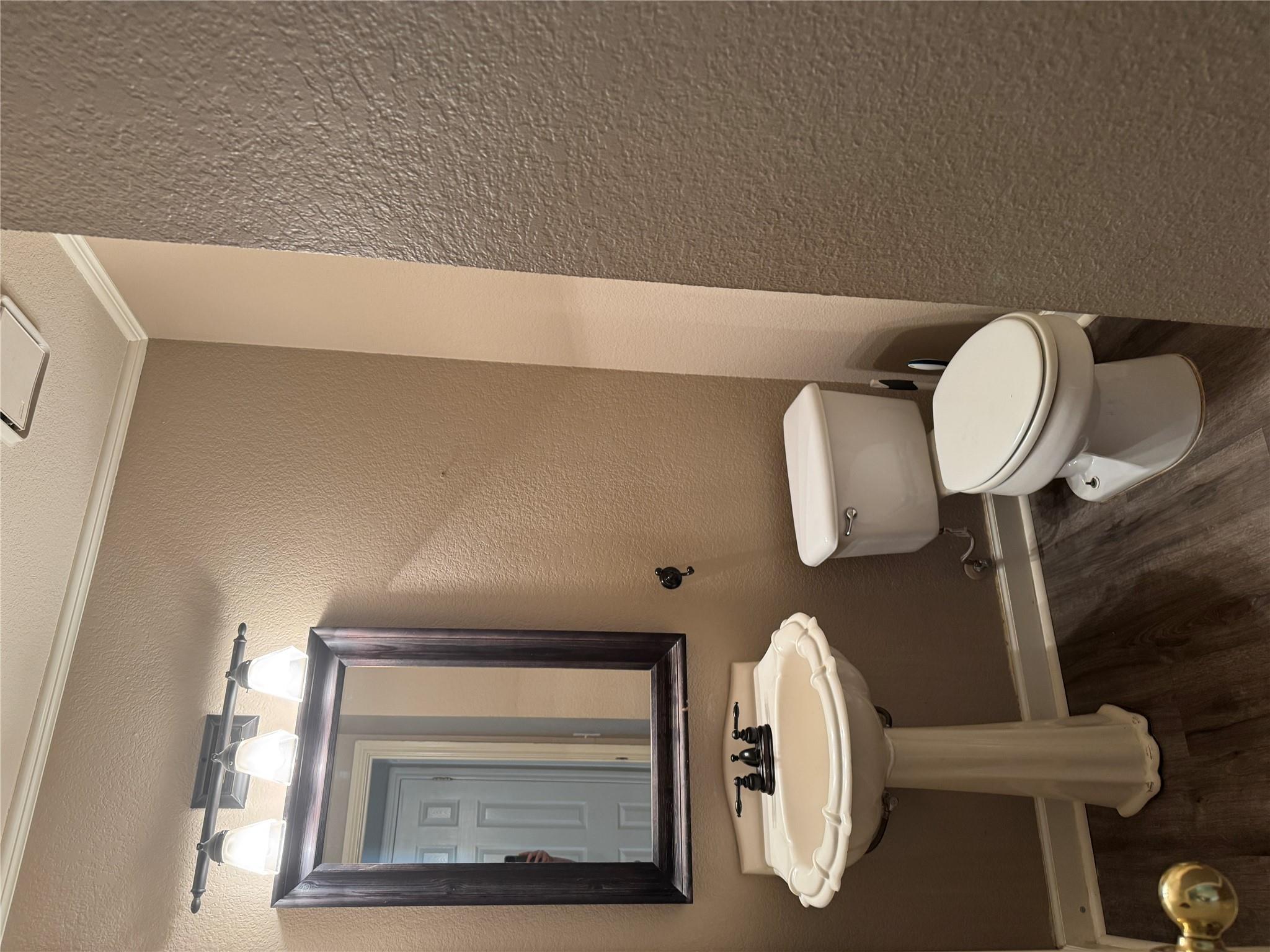 8001 Tallyho Trl Property Photo 6