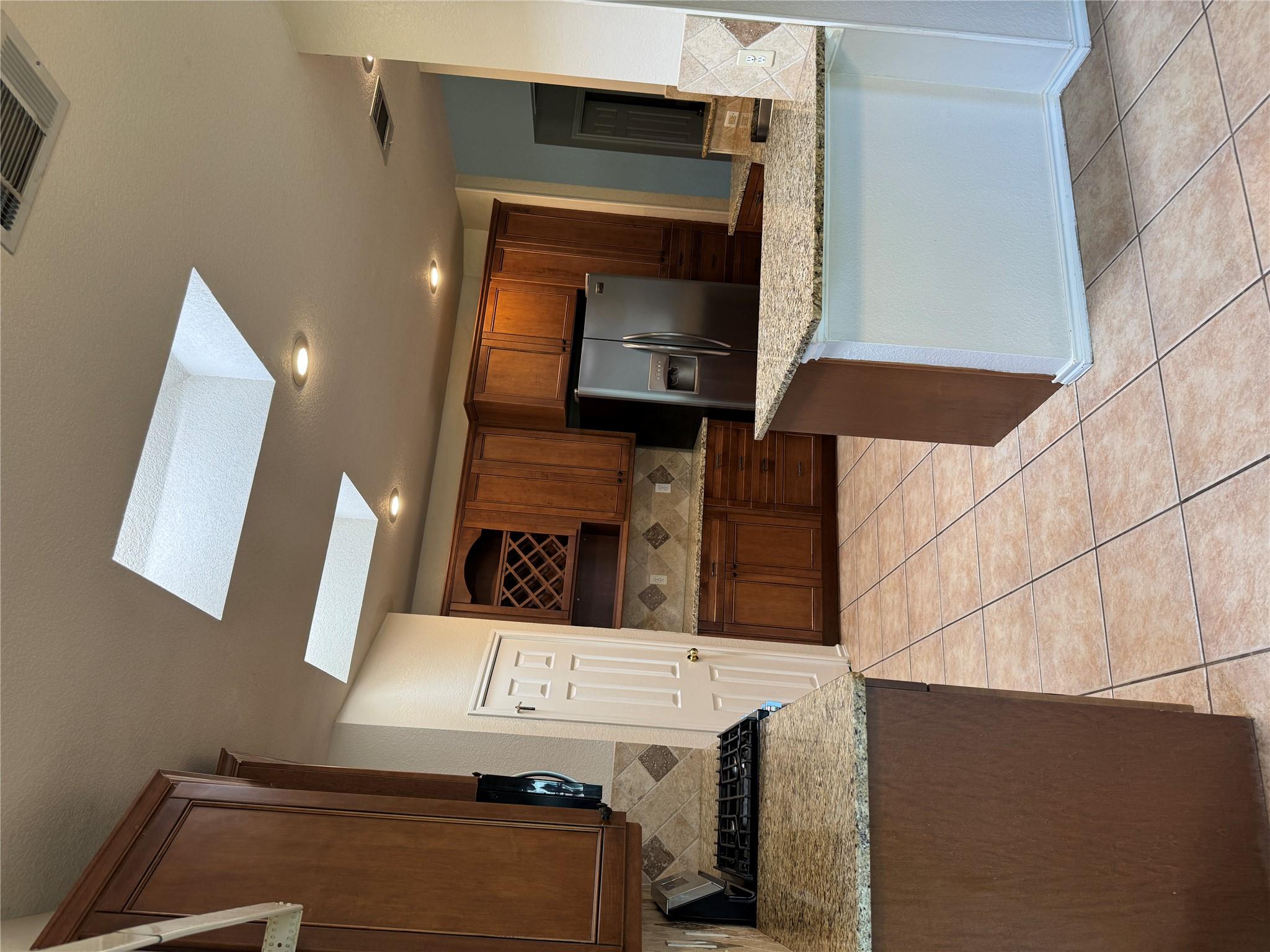 8001 Tallyho Trl Property Photo 12