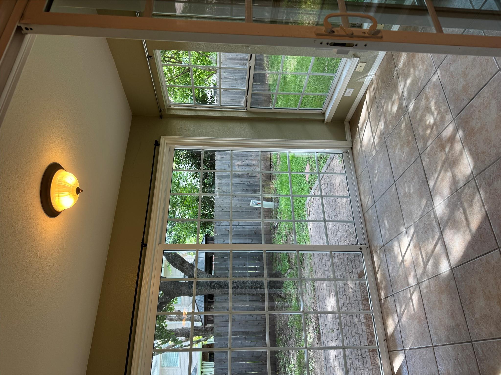 8001 Tallyho Trl Property Photo 14