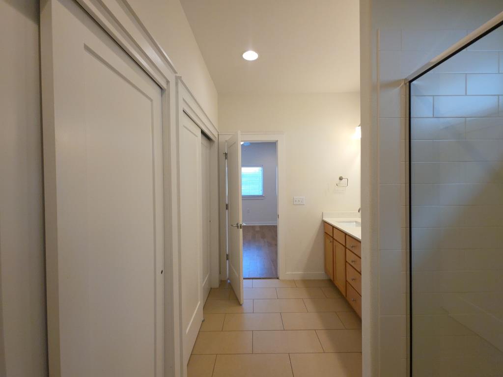 6800 Manchaca Rd #4 Property Photo 11