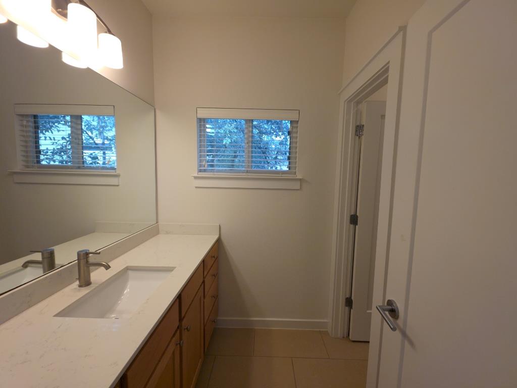 6800 Manchaca Rd #4 Property Photo 15