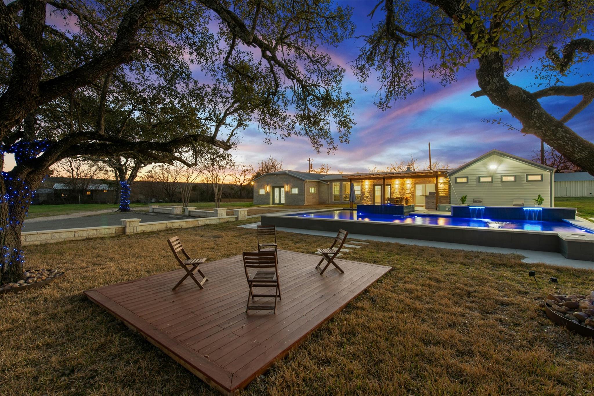 14300 Summit View Dr Property Photo 2