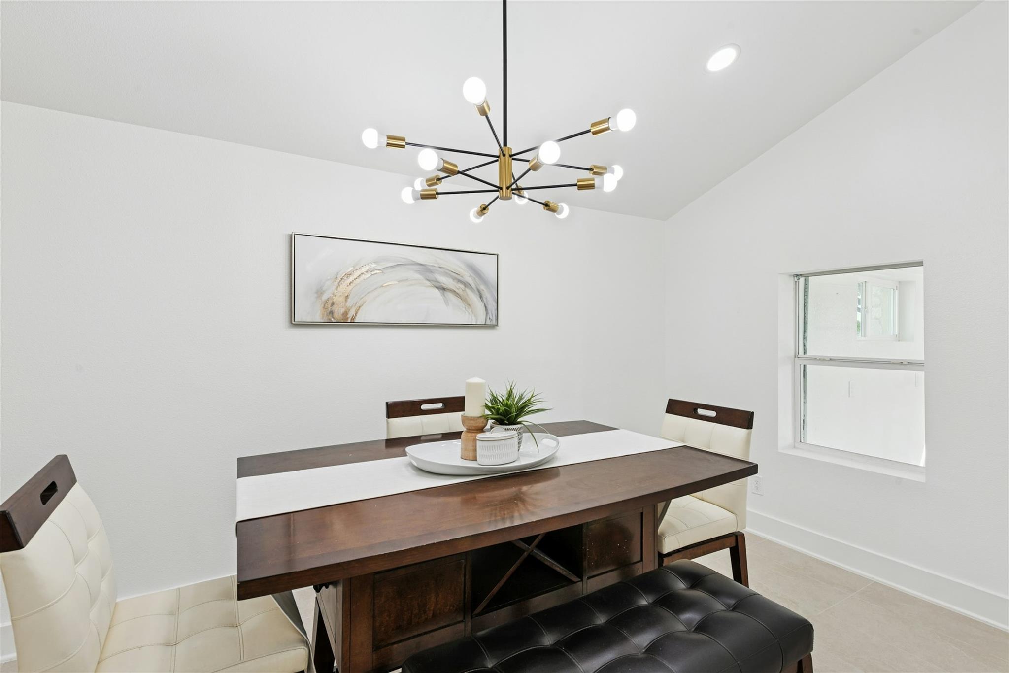 14300 Summit View Dr Property Photo 8