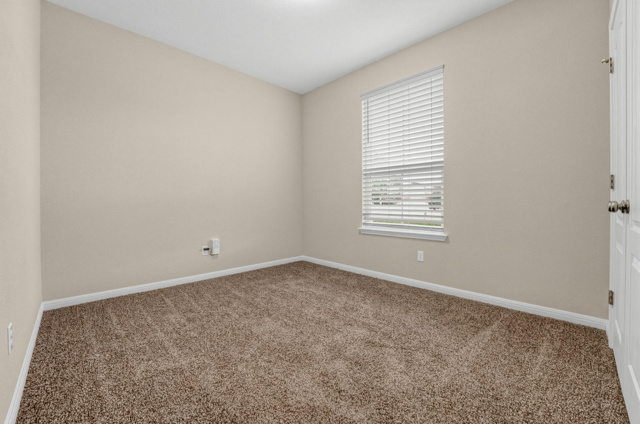 719 Speckled Alder Dr Property Photo 9