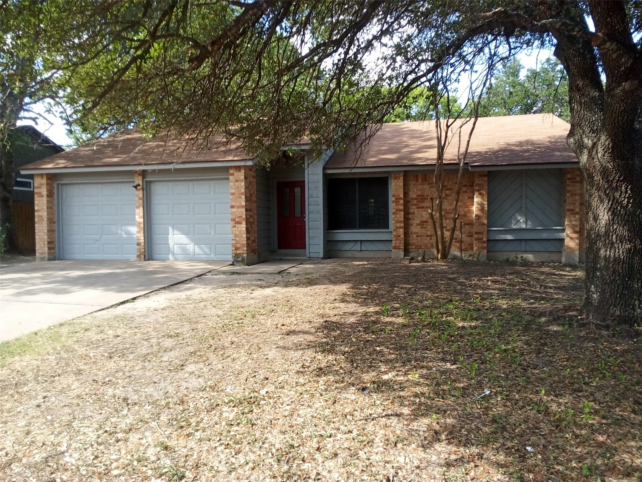 1904 Krizan Ave Property Photo 1